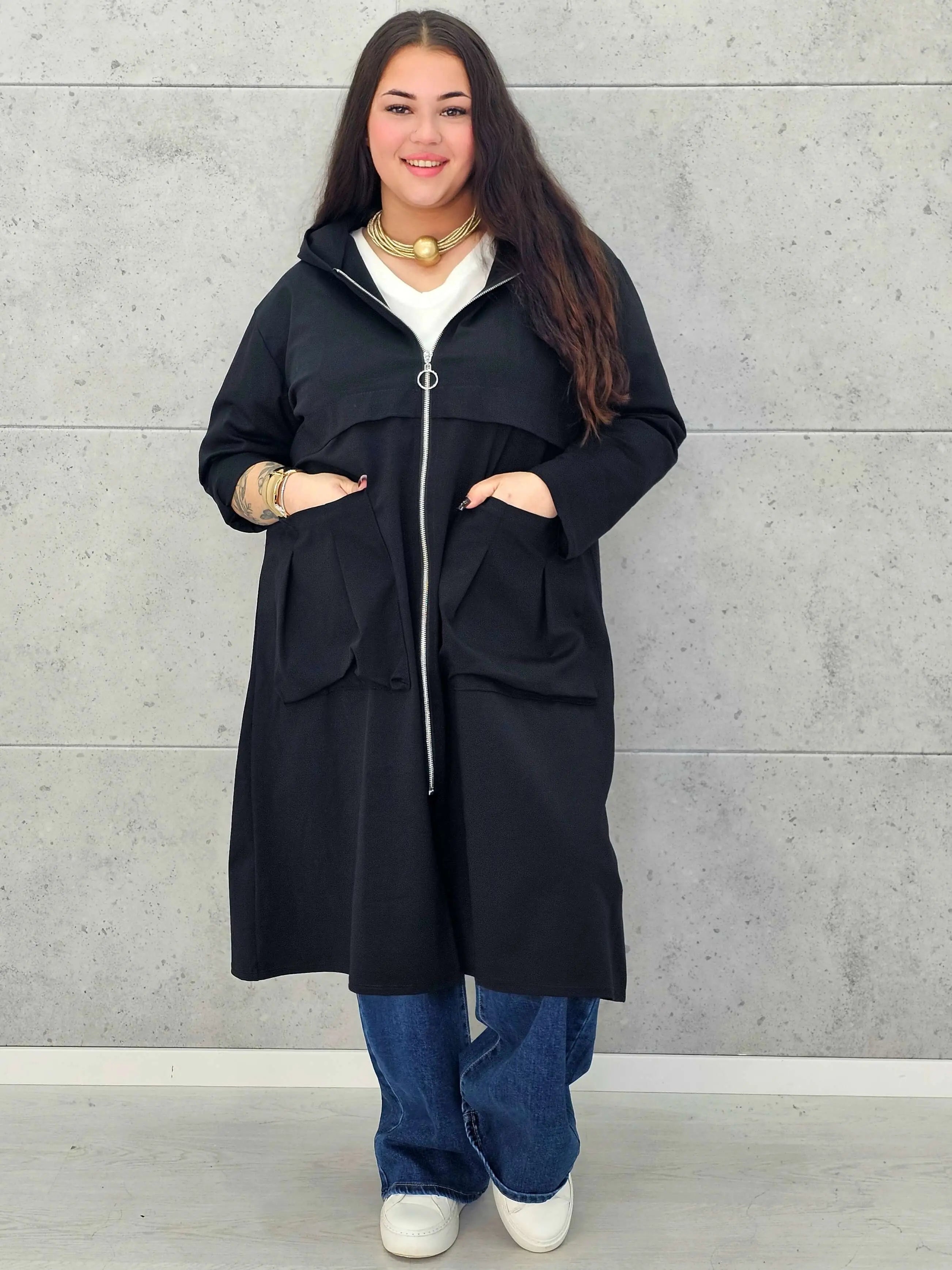 Płaszcz plus size StylowaXL – styl, komfort i kobieca elegancja - Stylowa XL