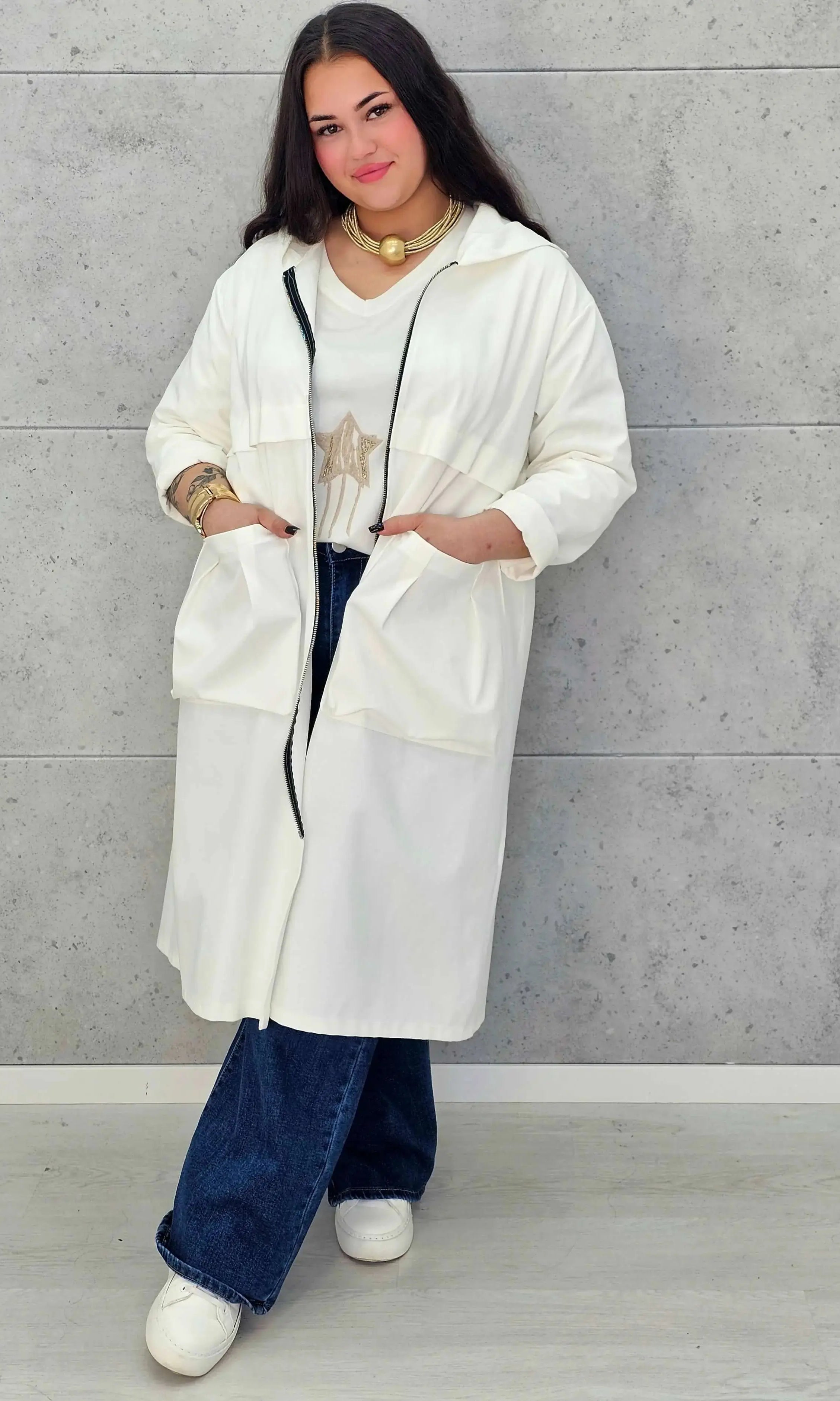 Płaszcz plus size StylowaXL – styl, komfort i kobieca elegancja - Stylowa XL