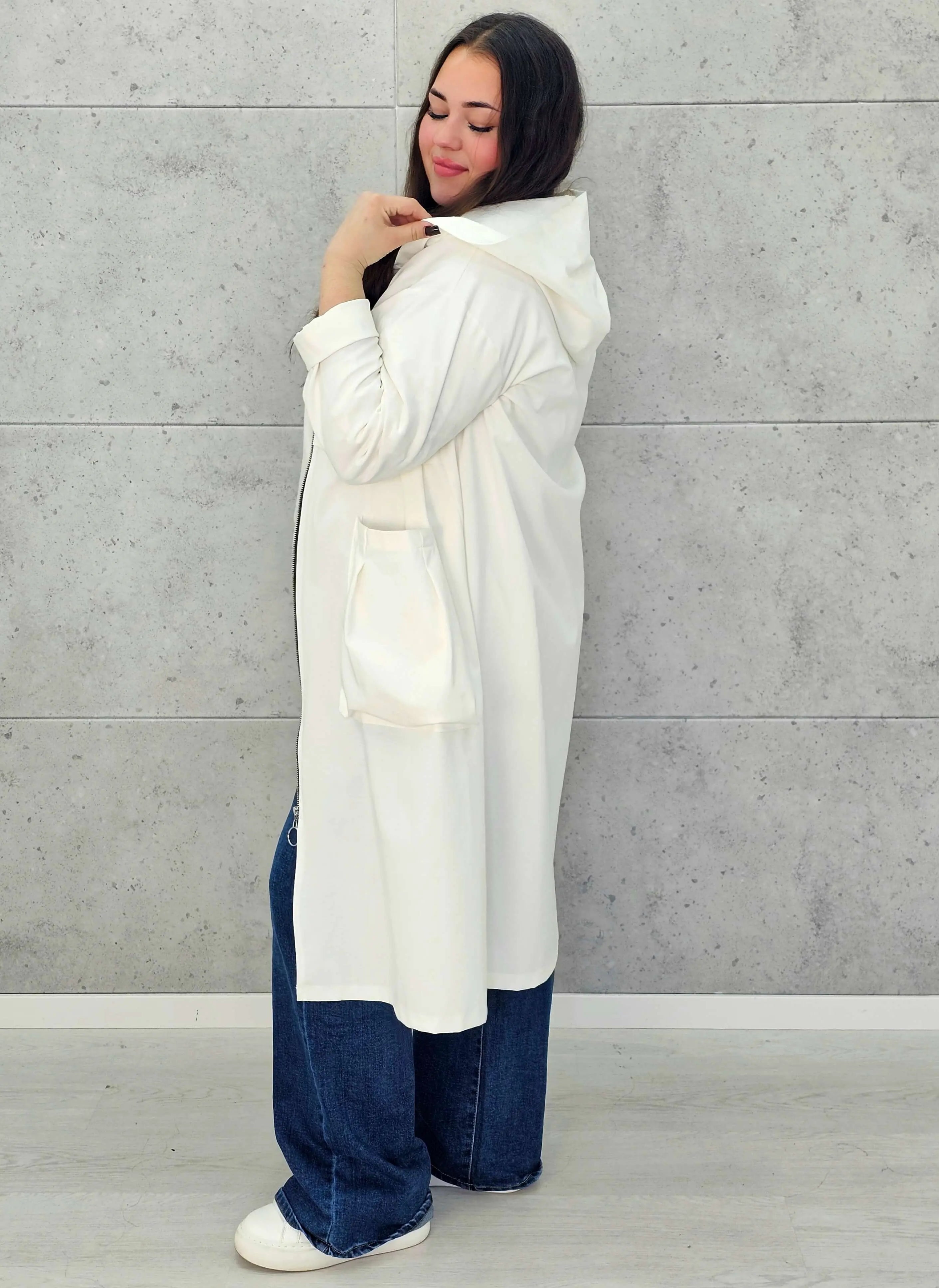 Płaszcz plus size StylowaXL – styl, komfort i kobieca elegancja - Stylowa XL