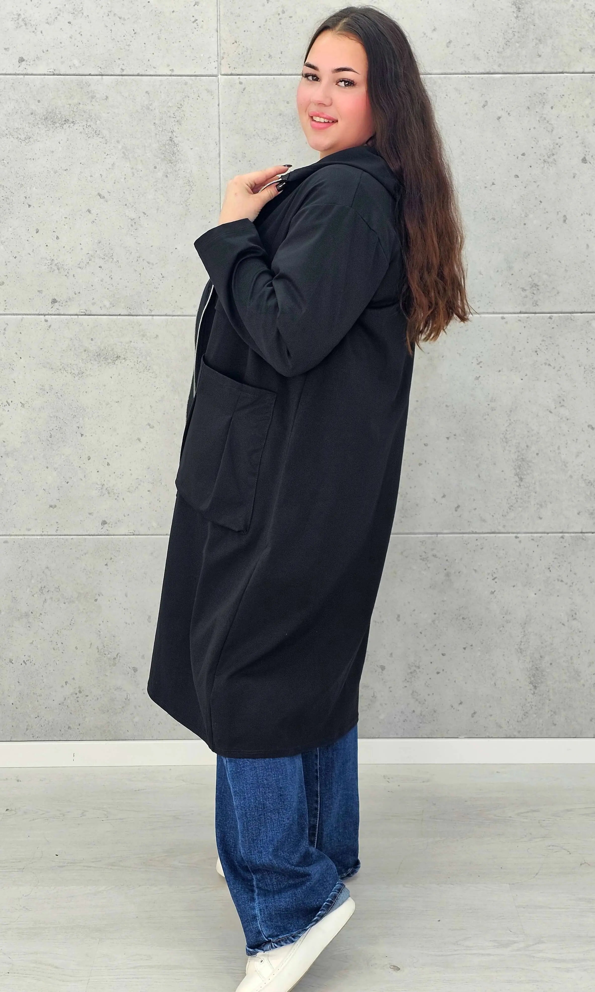 Płaszcz plus size StylowaXL – styl, komfort i kobieca elegancja - Stylowa XL