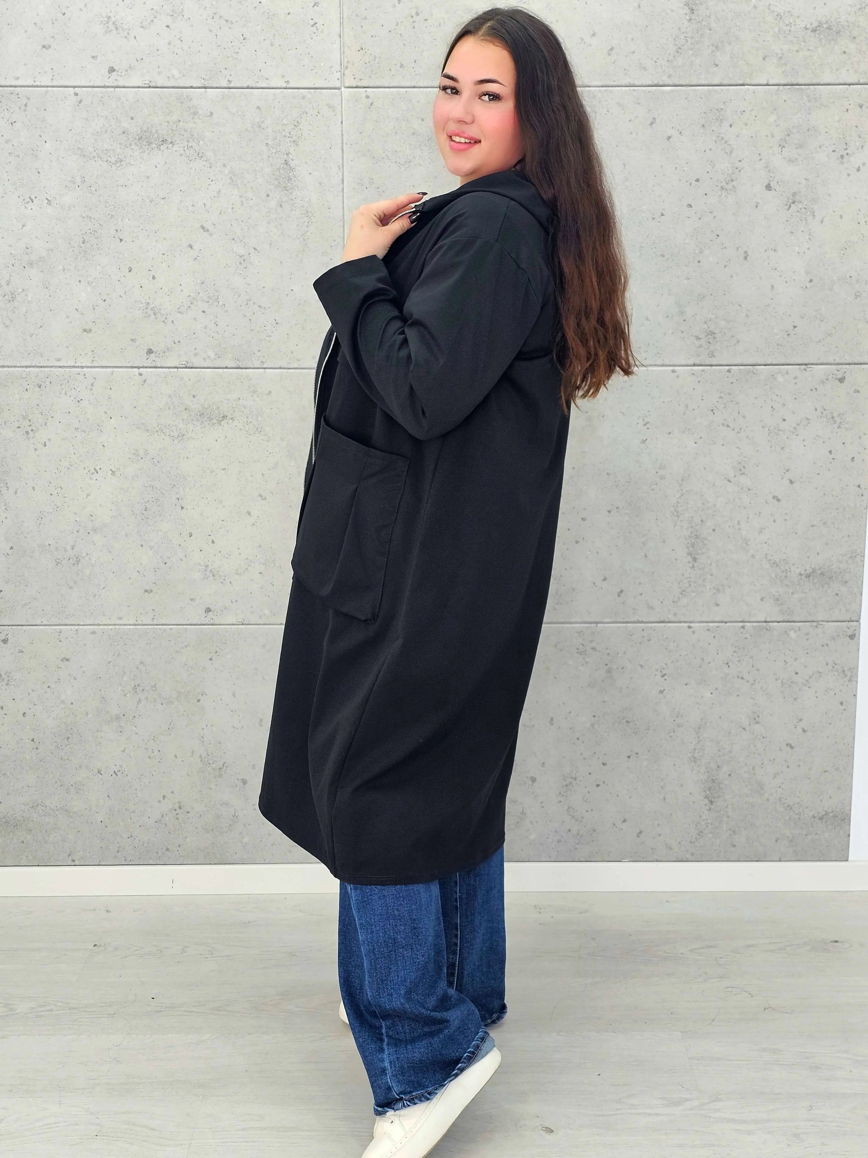 Płaszcz plus size StylowaXL – styl, komfort i kobieca elegancja - Stylowa XL