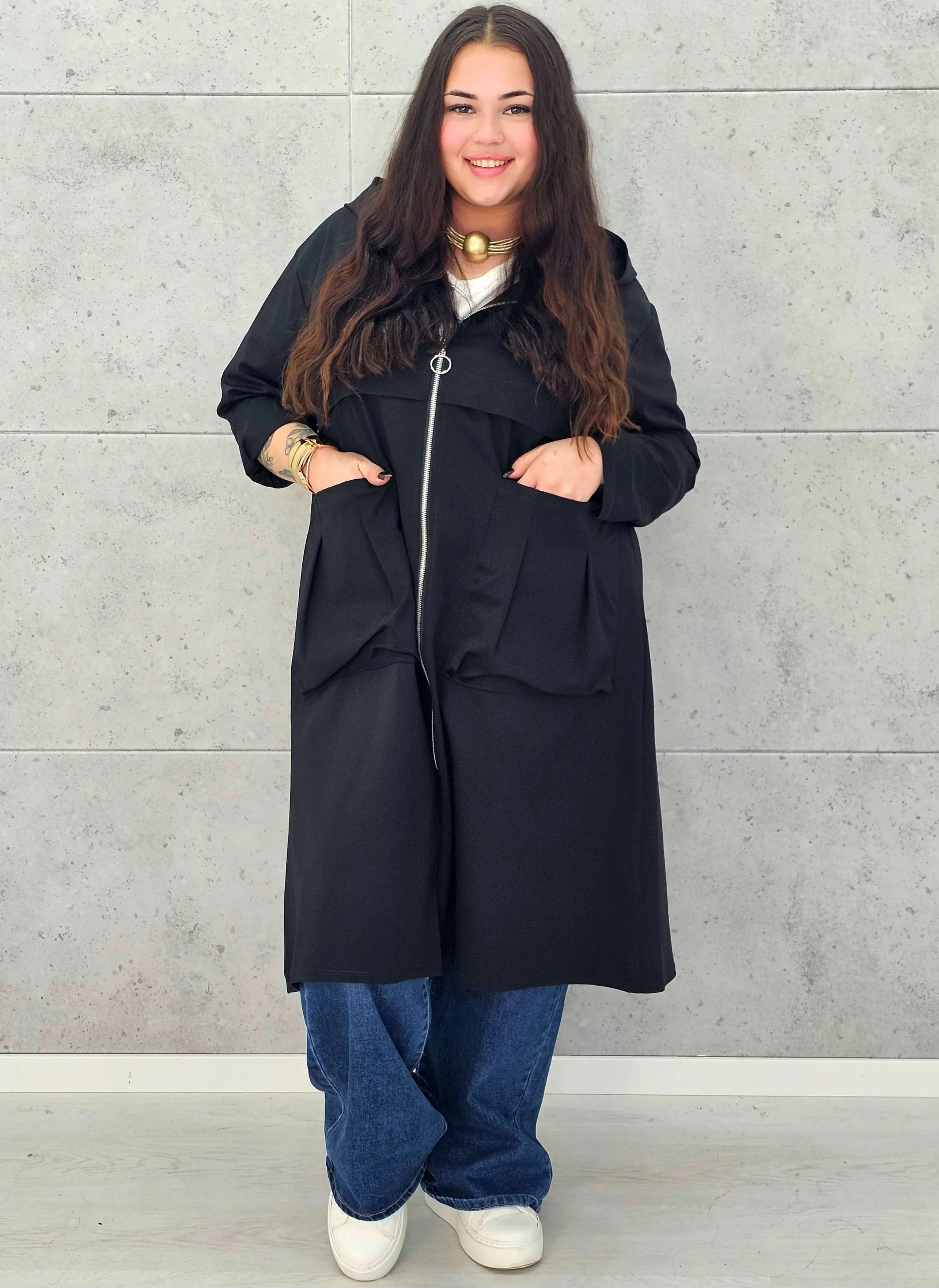 Płaszcz plus size StylowaXL – styl, komfort i kobieca elegancja - Stylowa XL