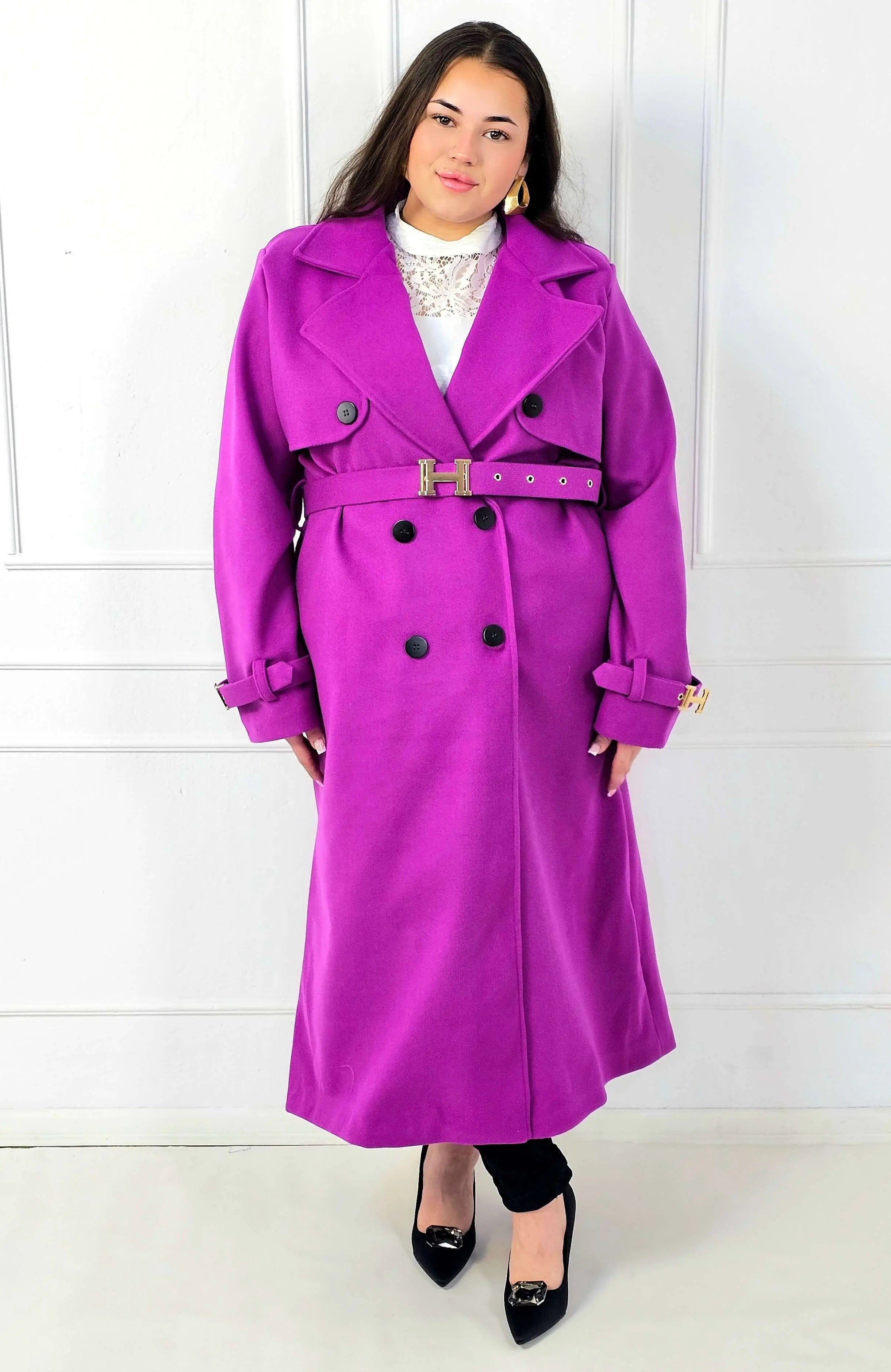 Płaszcz plus size dwurzędowy z paskiem – elegancki płaszcz XXL Stylowa XL