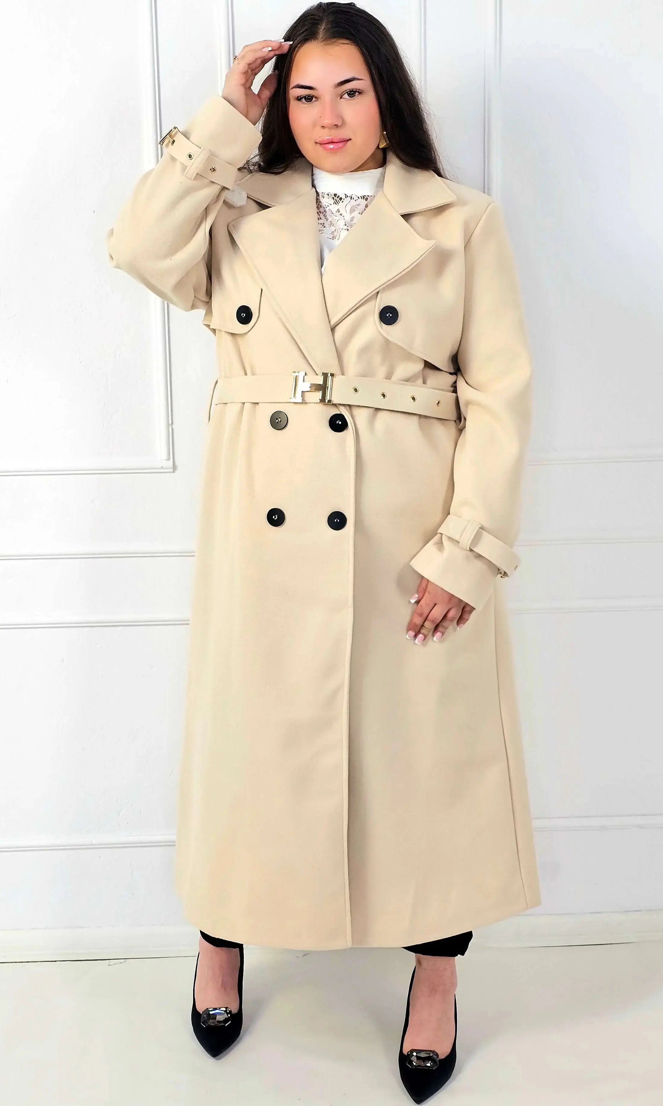 Płaszcz plus size dwurzędowy z paskiem – elegancki płaszcz XXL Stylowa XL