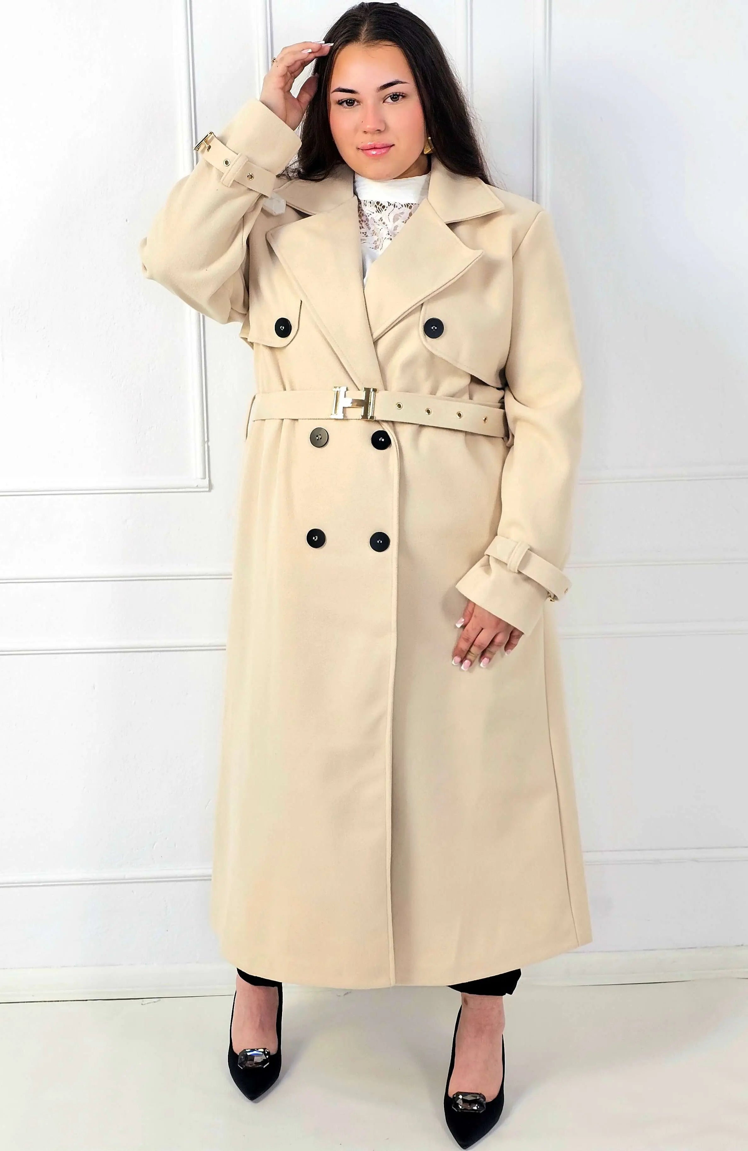 Płaszcz plus size dwurzędowy z paskiem – elegancki płaszcz XXL Stylowa XL