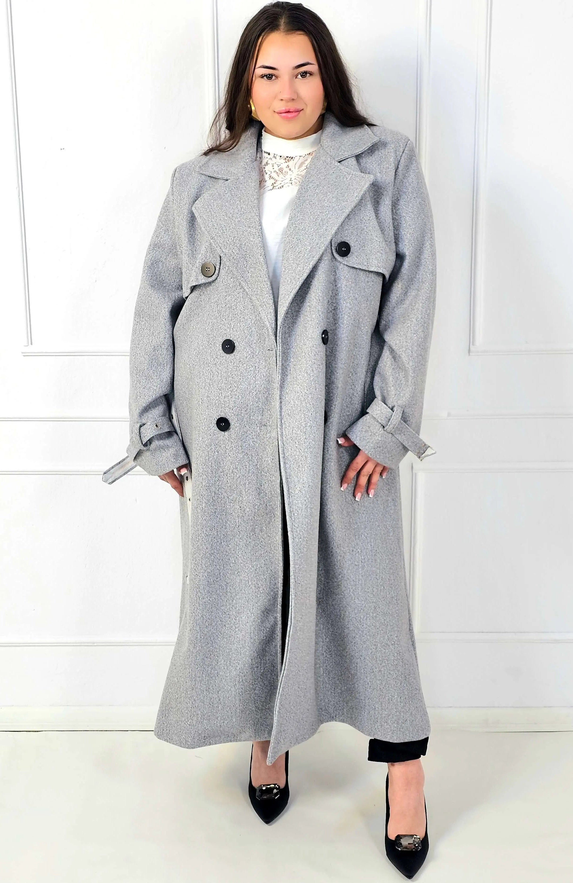 Płaszcz plus size dwurzędowy z paskiem – elegancki płaszcz XXL Stylowa XL