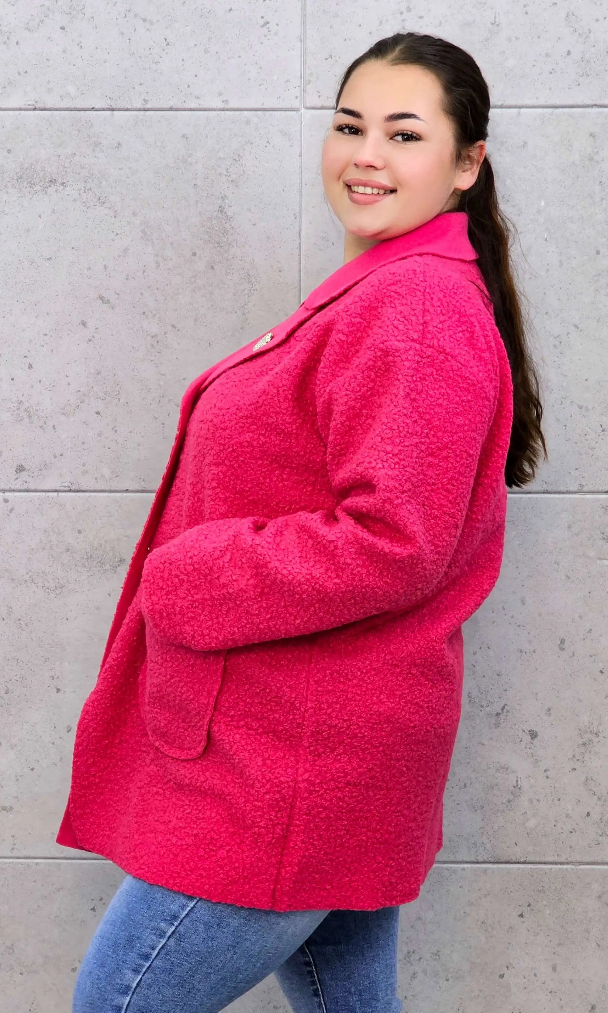 Płaszcz plus size z dużymi kieszeniami – miękki, stylowy, idealny na chłodniejsze dni Stylowa XL