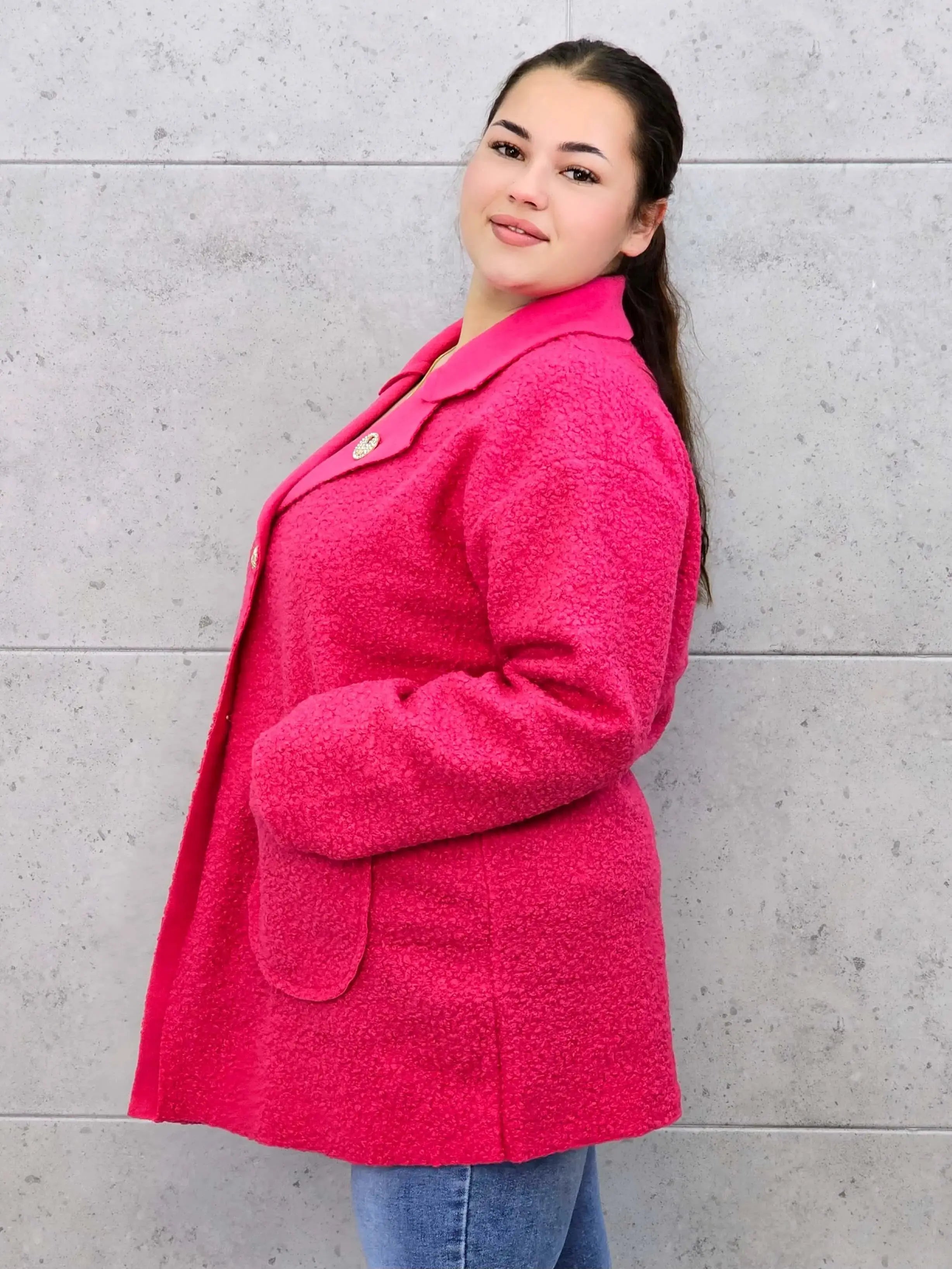 Płaszcz plus size z dużymi kieszeniami – miękki, stylowy, idealny na chłodniejsze dni Stylowa XL