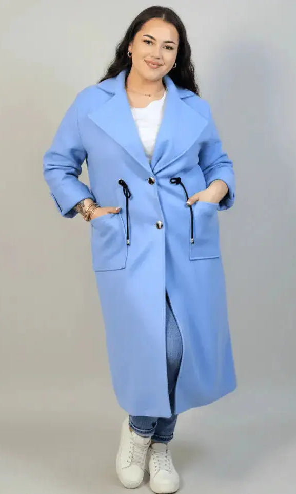 Płaszcz plus size z kieszeniami i regulacją w talii Stylowa XL
