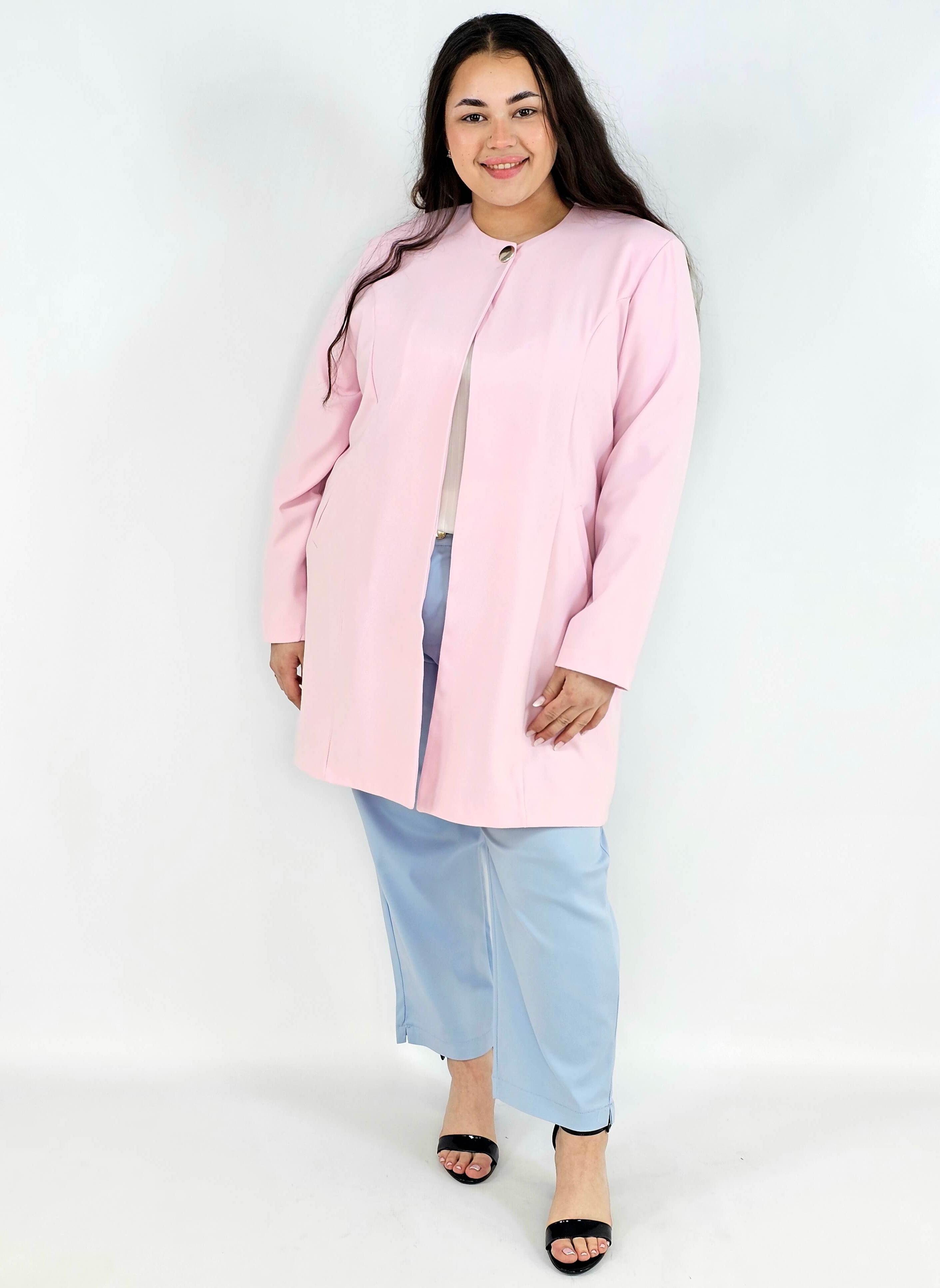 Przedłużana Marynarka Plus Size – Szyk i Komfort w Jednym | StylowaXL Stylowa XL
