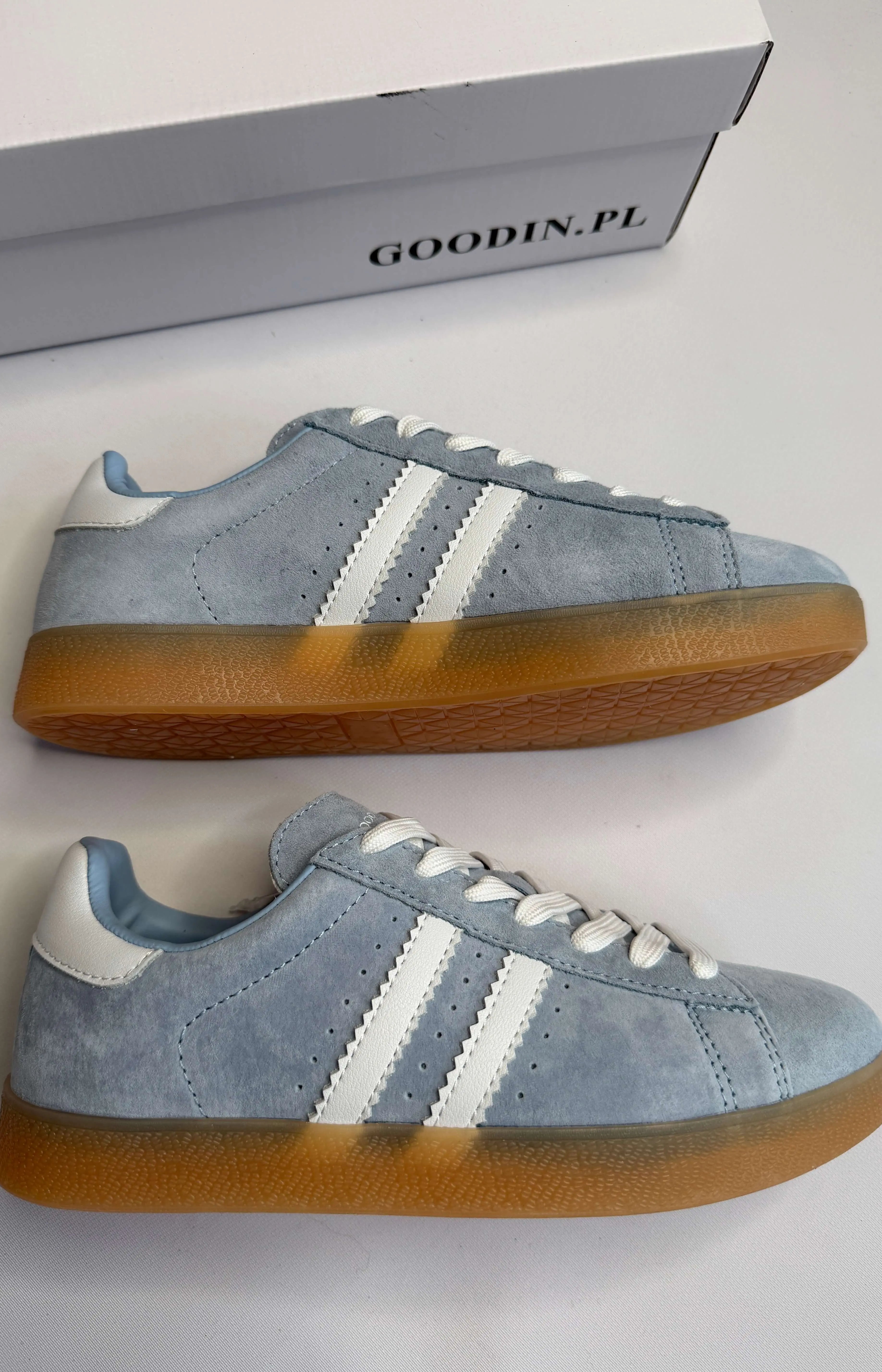 Sneakersy damskie GOODIN błękitne z białymi paskami Stylowa XL
