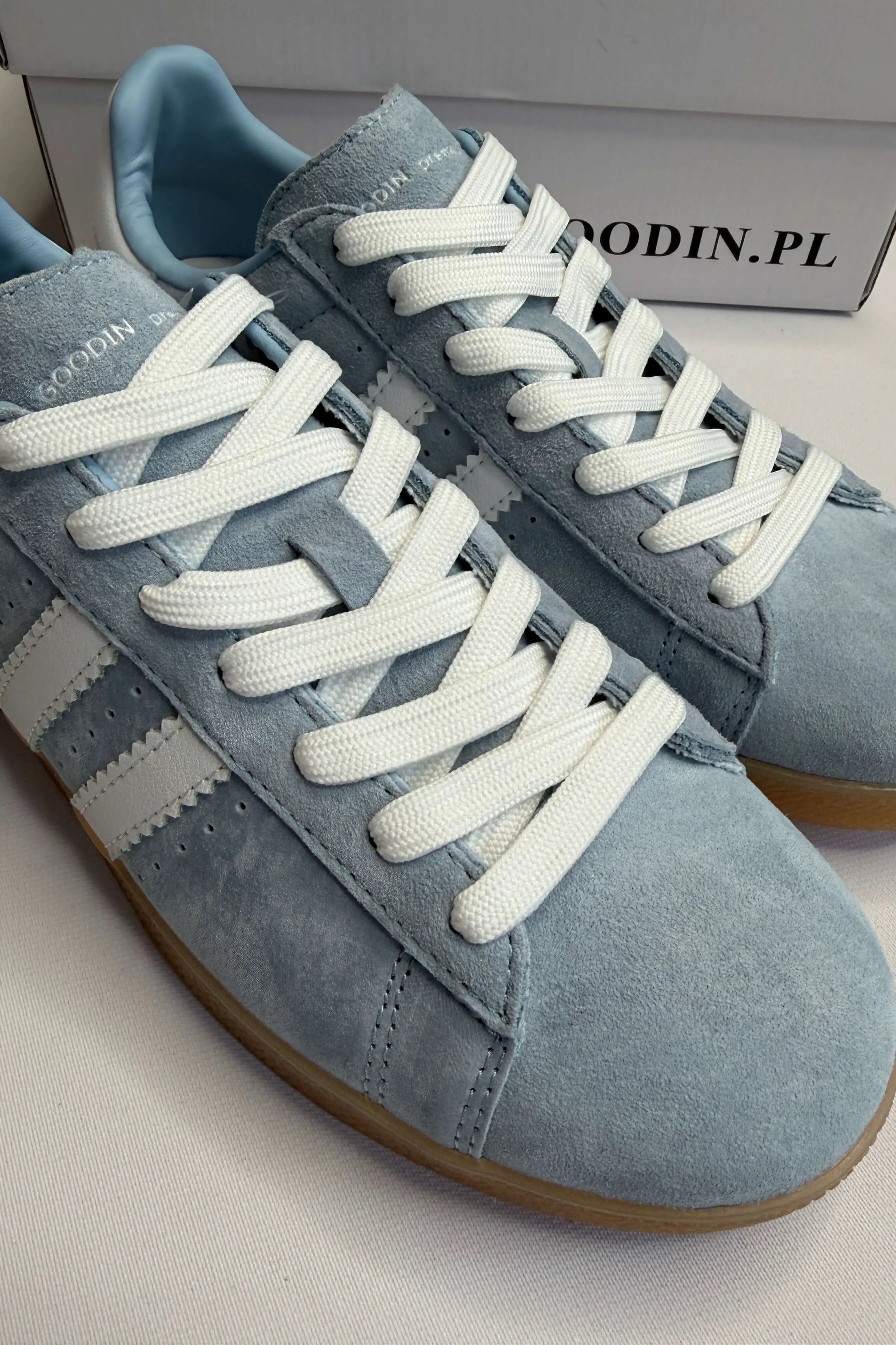 Sneakersy damskie GOODIN błękitne z białymi paskami Stylowa XL