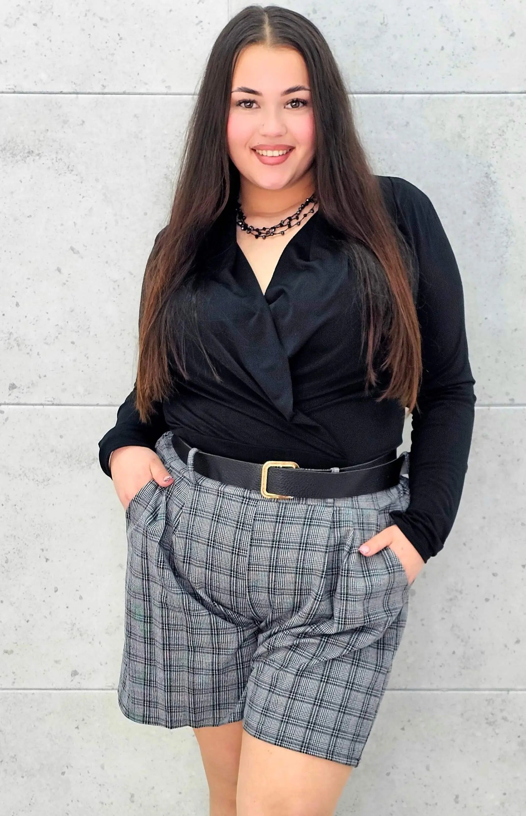 Spodenki plus size w kratę – elegancja i wygoda w modnym wydaniu Stylowa XL Stylowa XL
