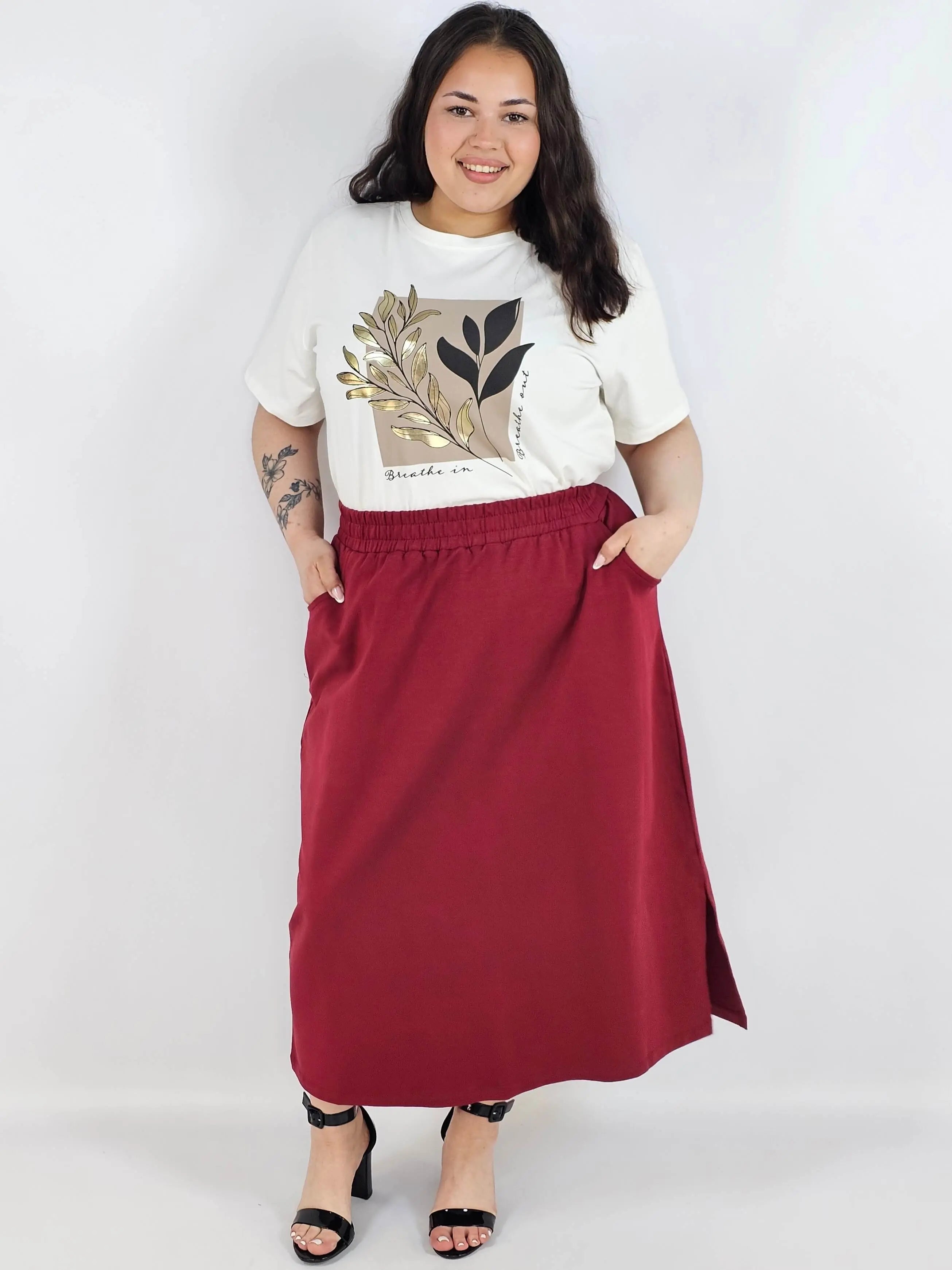 Spódnica midi plus size z kieszeniami – stylowa, wygodna i kobieca Stylowa XL