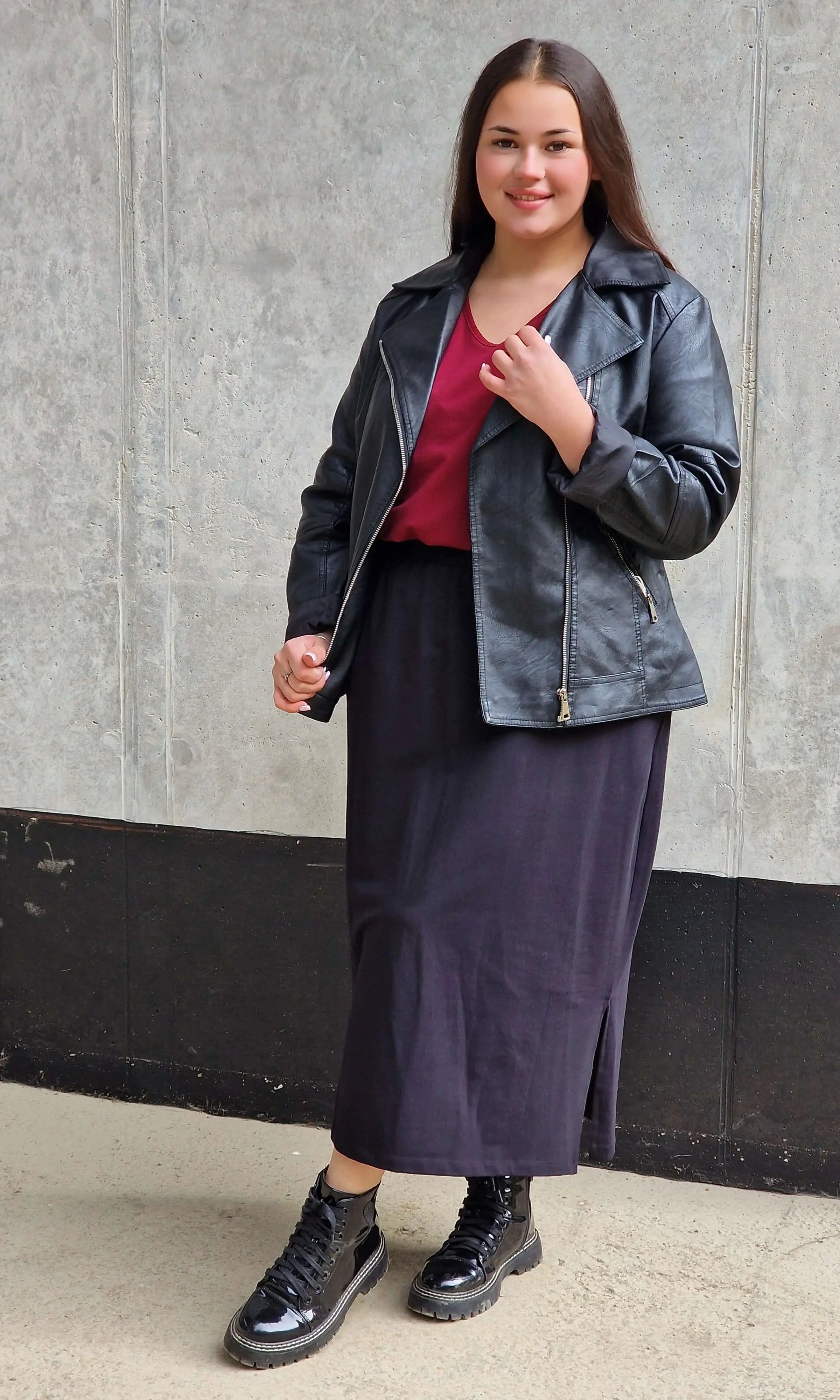 Spódnica midi plus size z kieszeniami – stylowa, wygodna i kobieca Stylowa XL