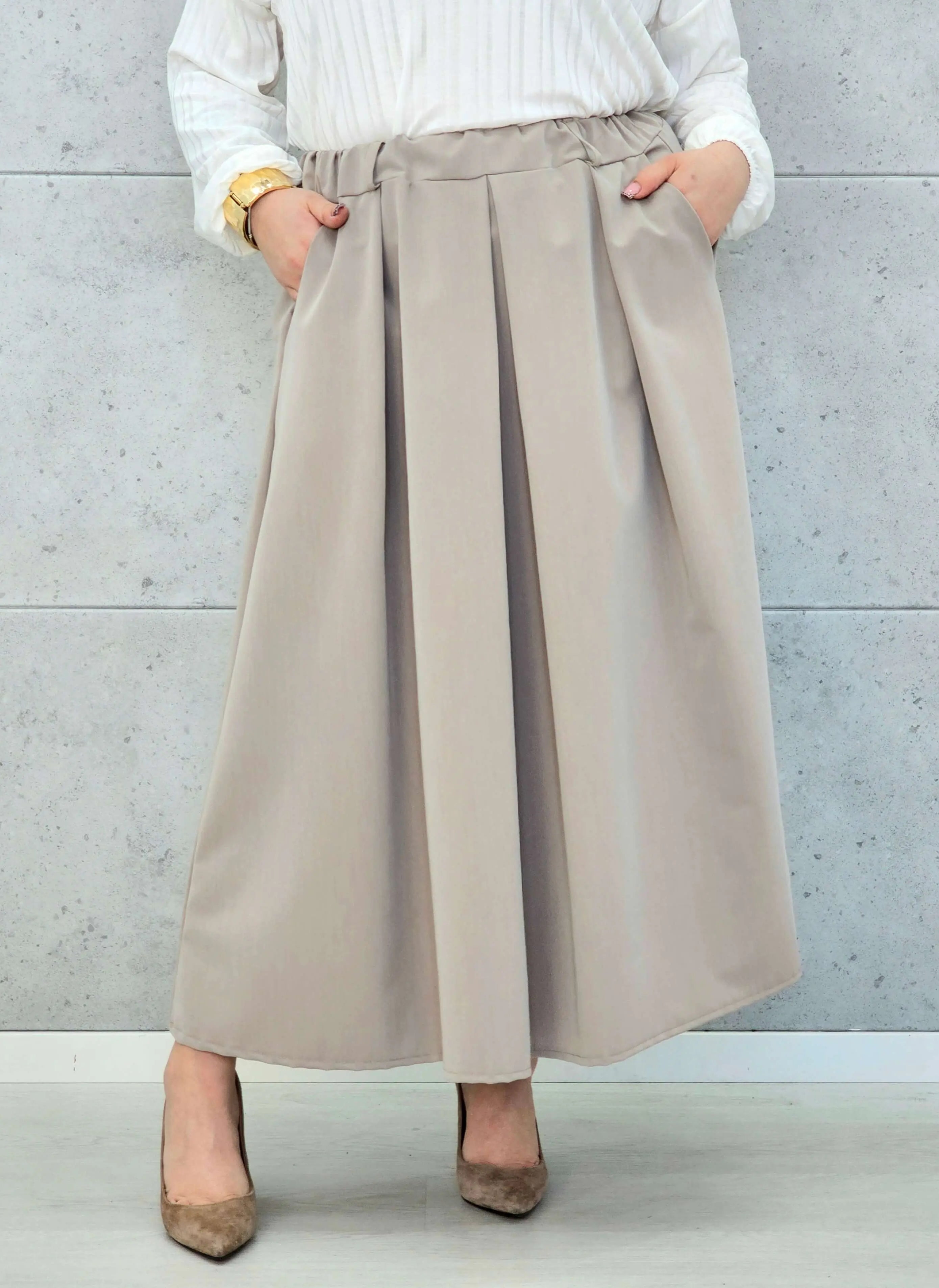 Spódnica plisowana midi StylowaXL – klasyczna elegancja w nowoczesnym wydaniu Stylowa XL