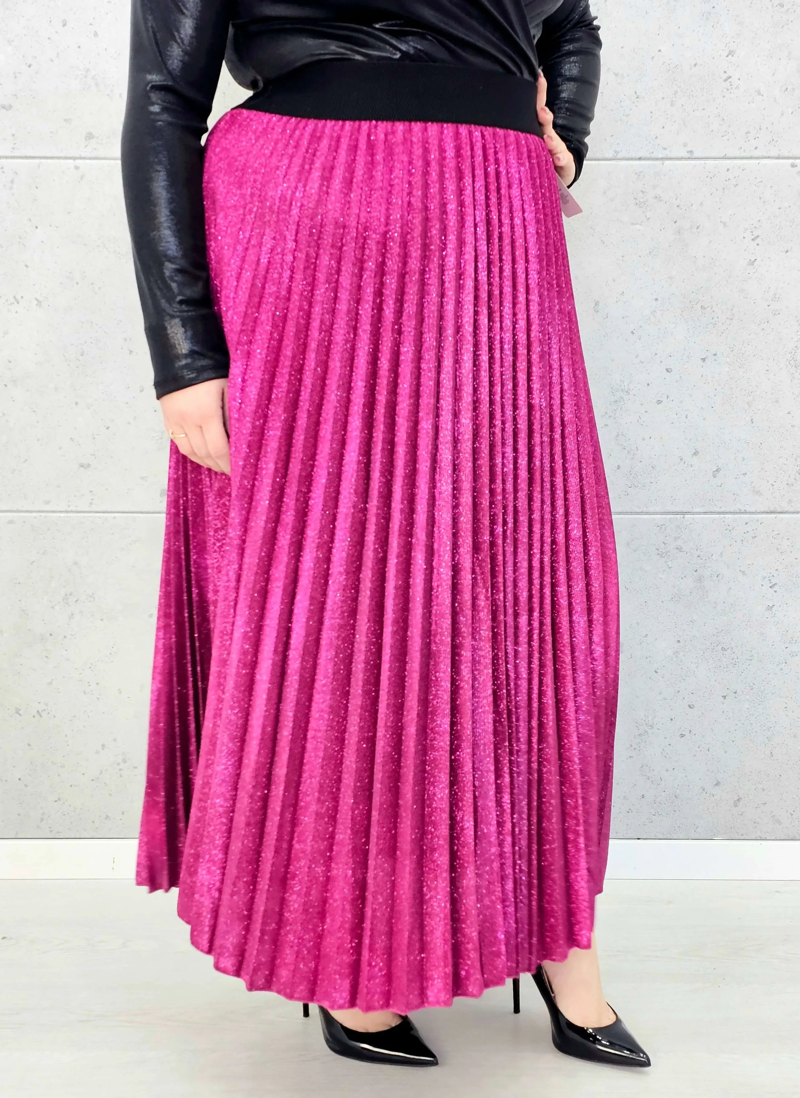 Spódnica plus size plisowana z brokatem – fuksja XXL Stylowa XL