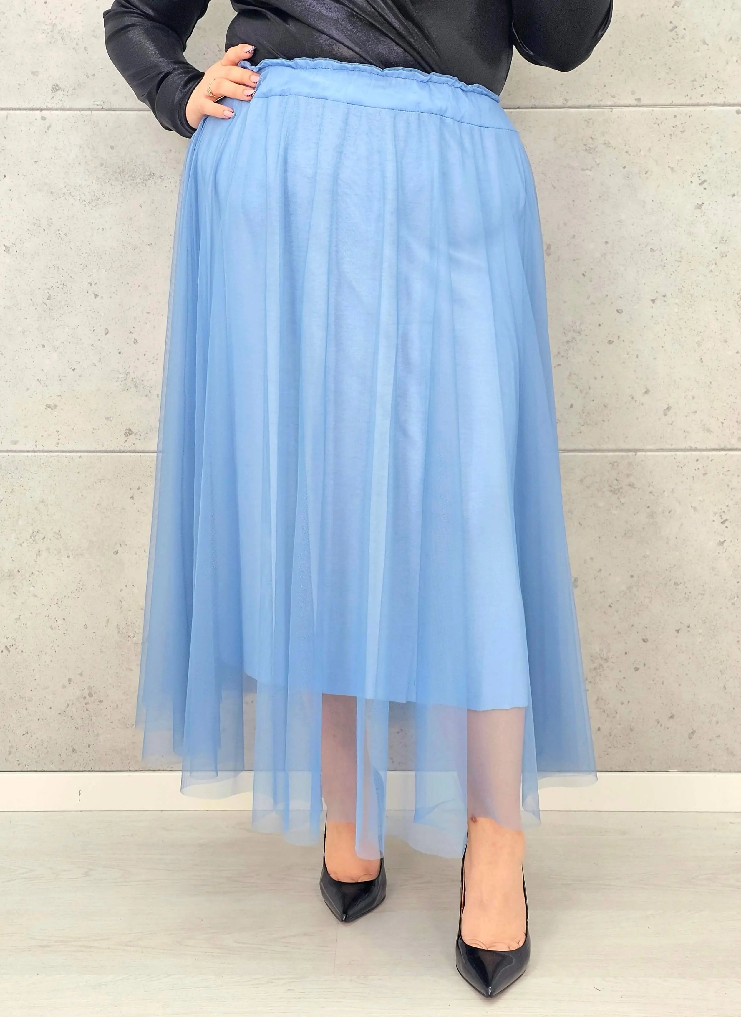 Spódnica plus size tiulowa midi – zwiewna, lekka i kobieca propozycja XXL Stylowa XL