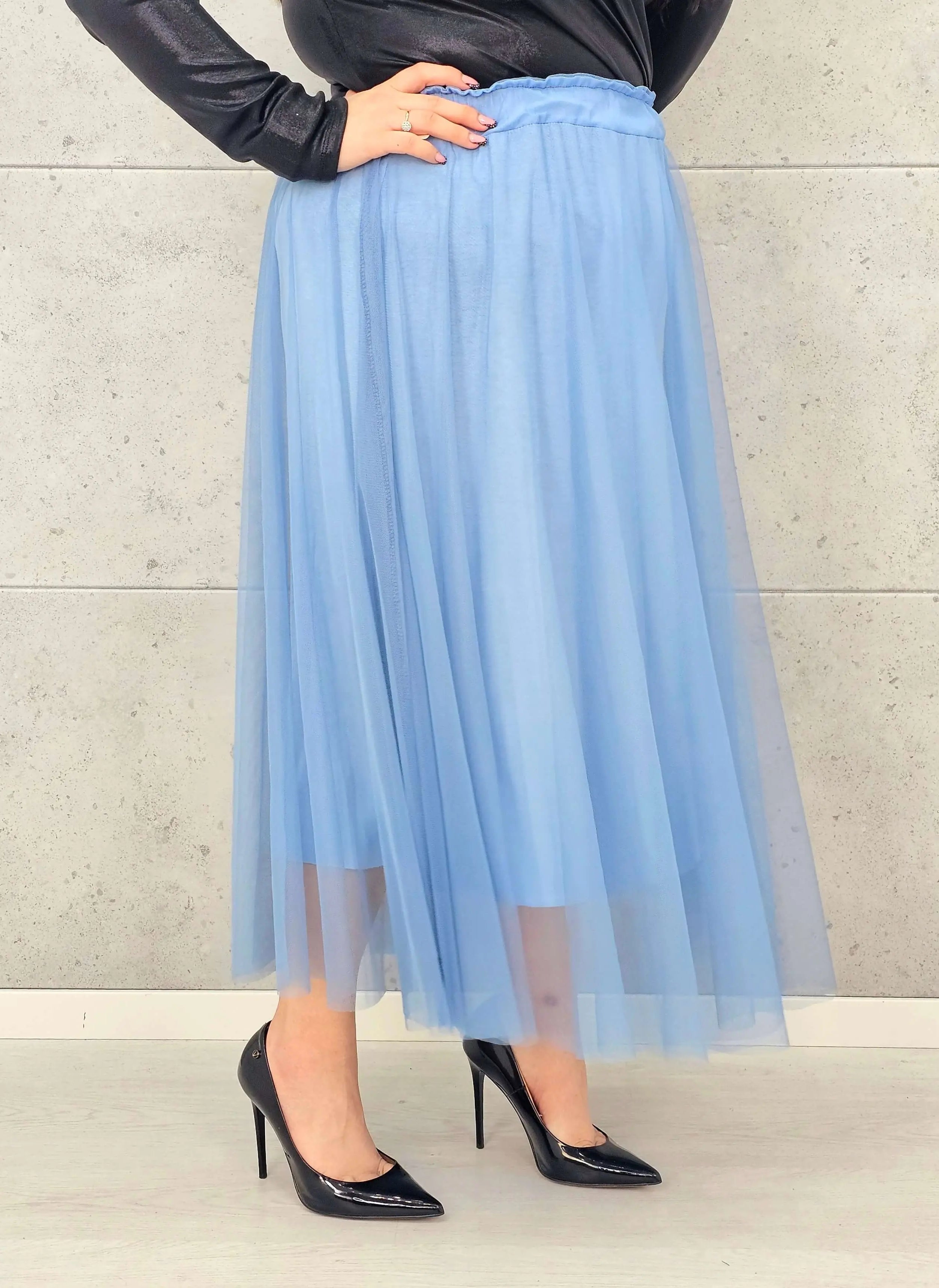 Spódnica plus size tiulowa midi – zwiewna, lekka i kobieca propozycja XXL Stylowa XL