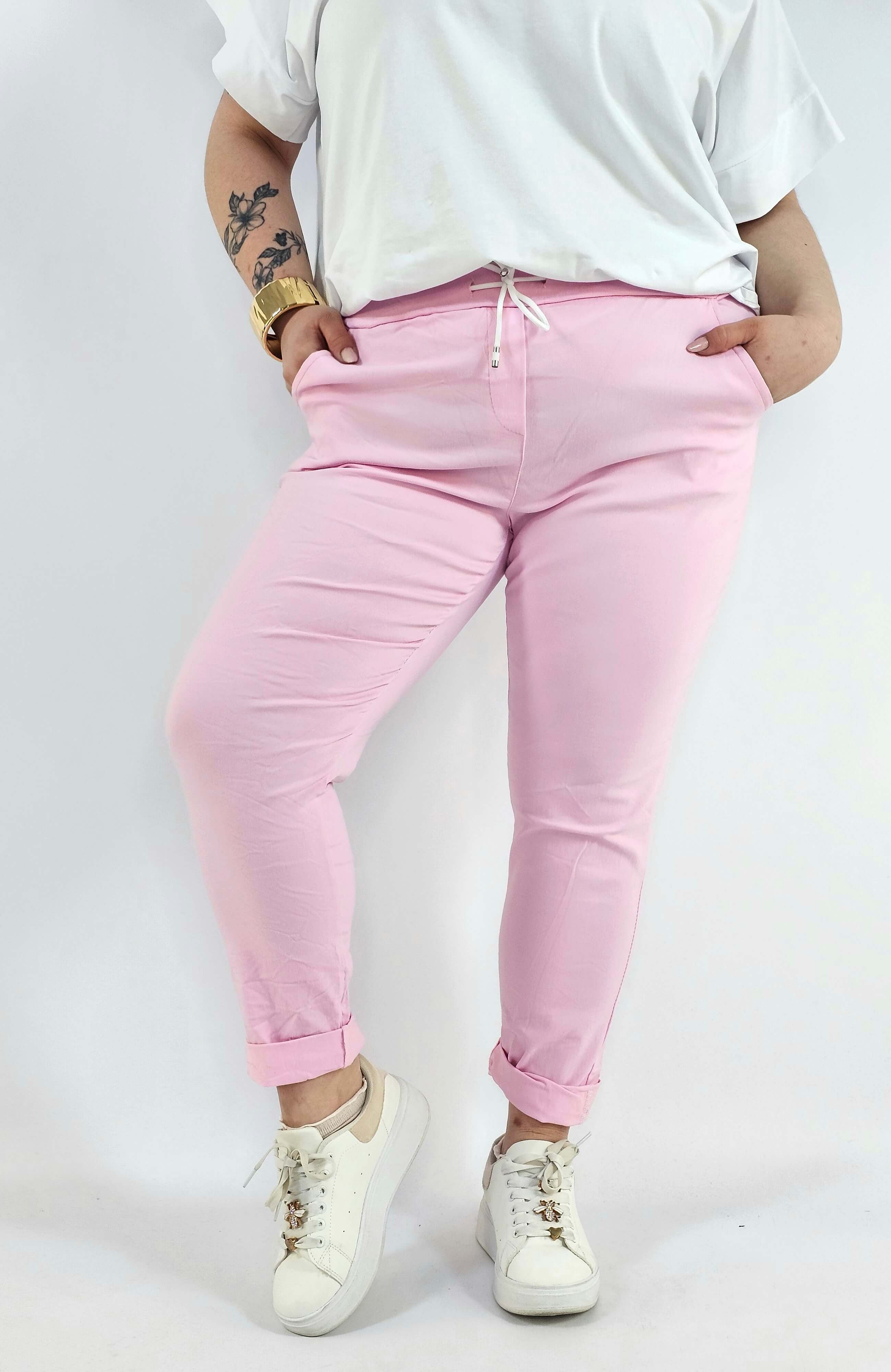 Spodnie Gnieciuchy Plus Size StylowaXL – Lekkość, Komfort i Styl w Jednym Stylowa XL