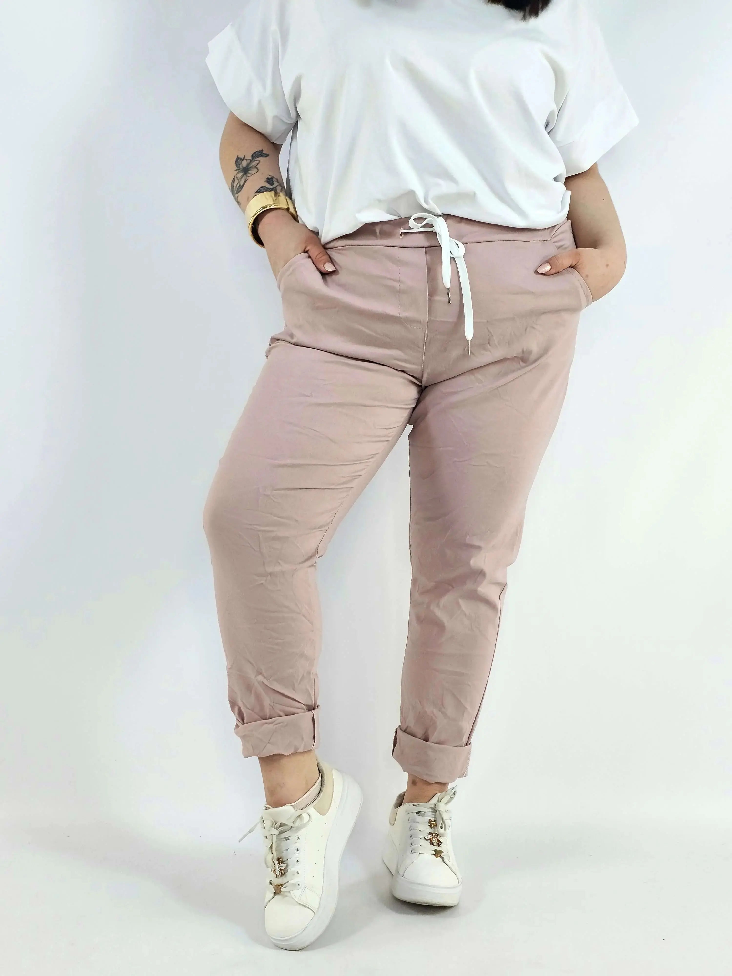 Spodnie Gnieciuchy Plus Size StylowaXL – Lekkość, Komfort i Styl w Jednym Stylowa XL