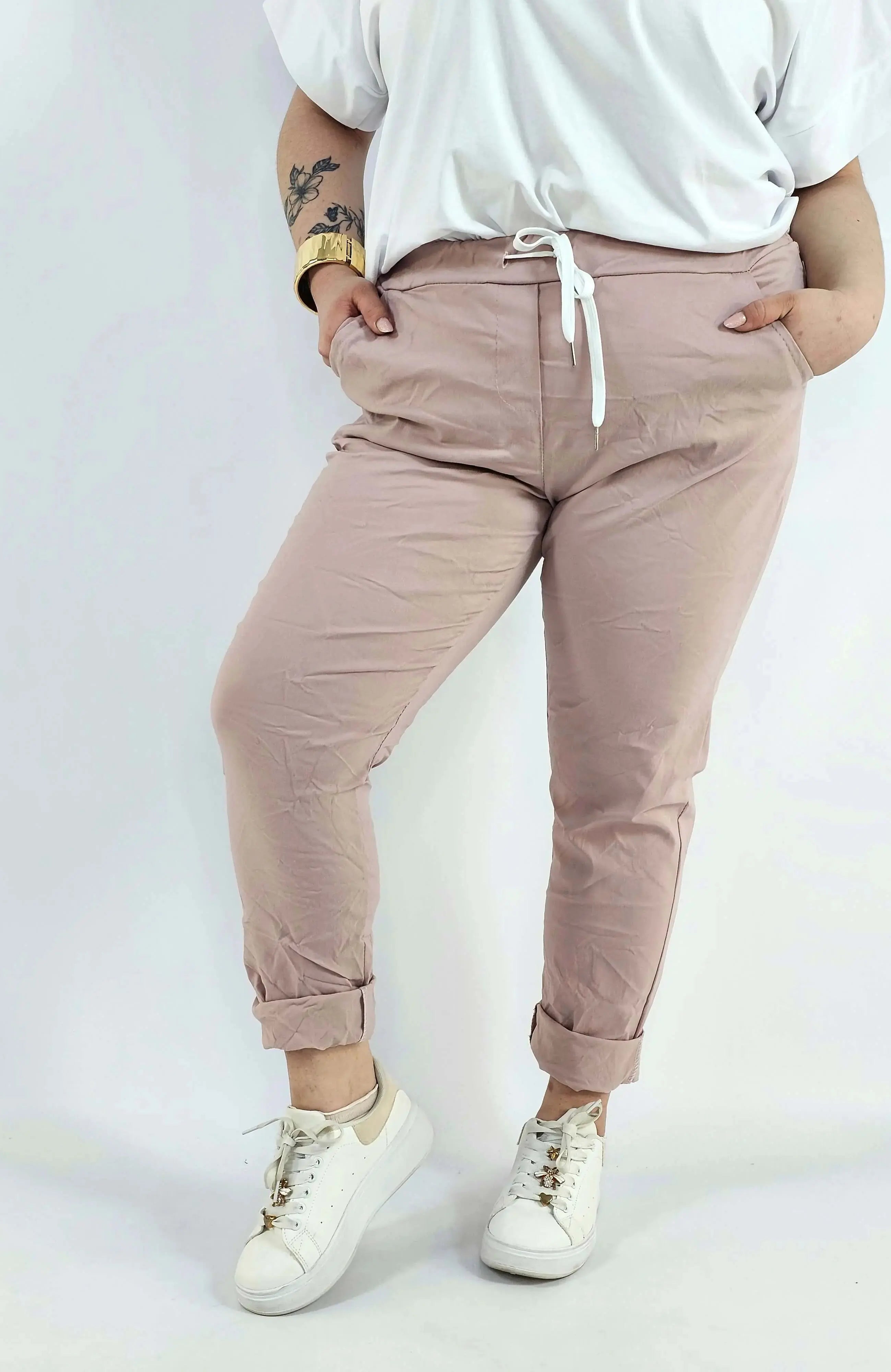 Spodnie Gnieciuchy Plus Size StylowaXL – Lekkość, Komfort i Styl w Jednym Stylowa XL