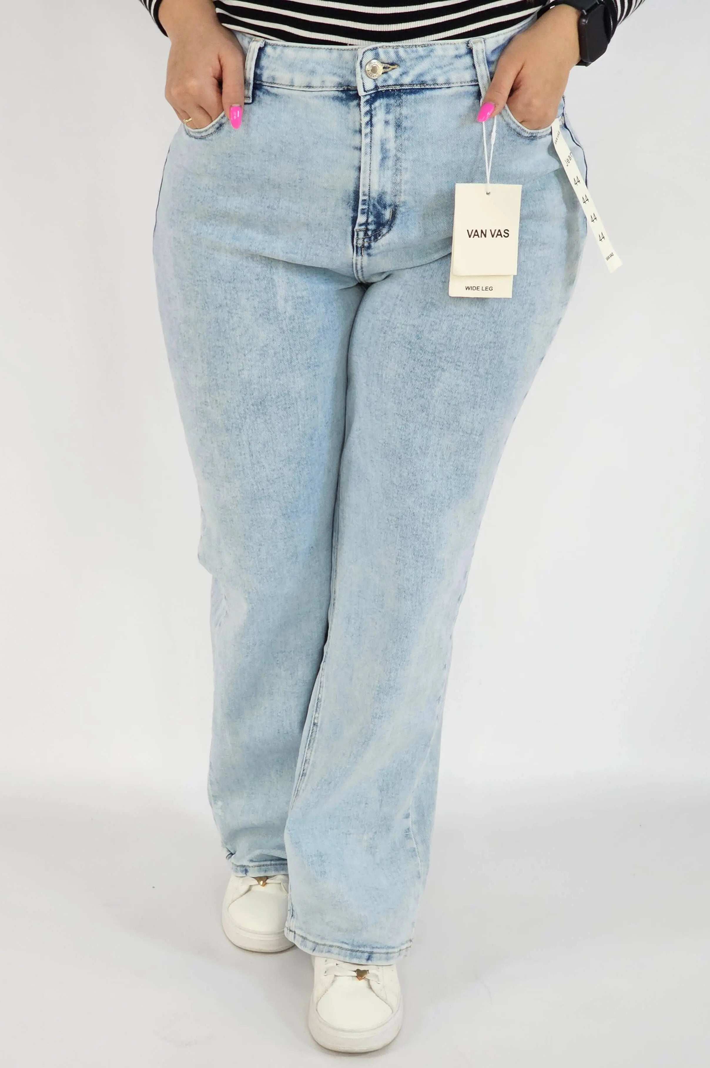 Spodnie Plus Size Jasne Jeansy Damskie – Klasyczne i Wygodne XXL Stylowa XL