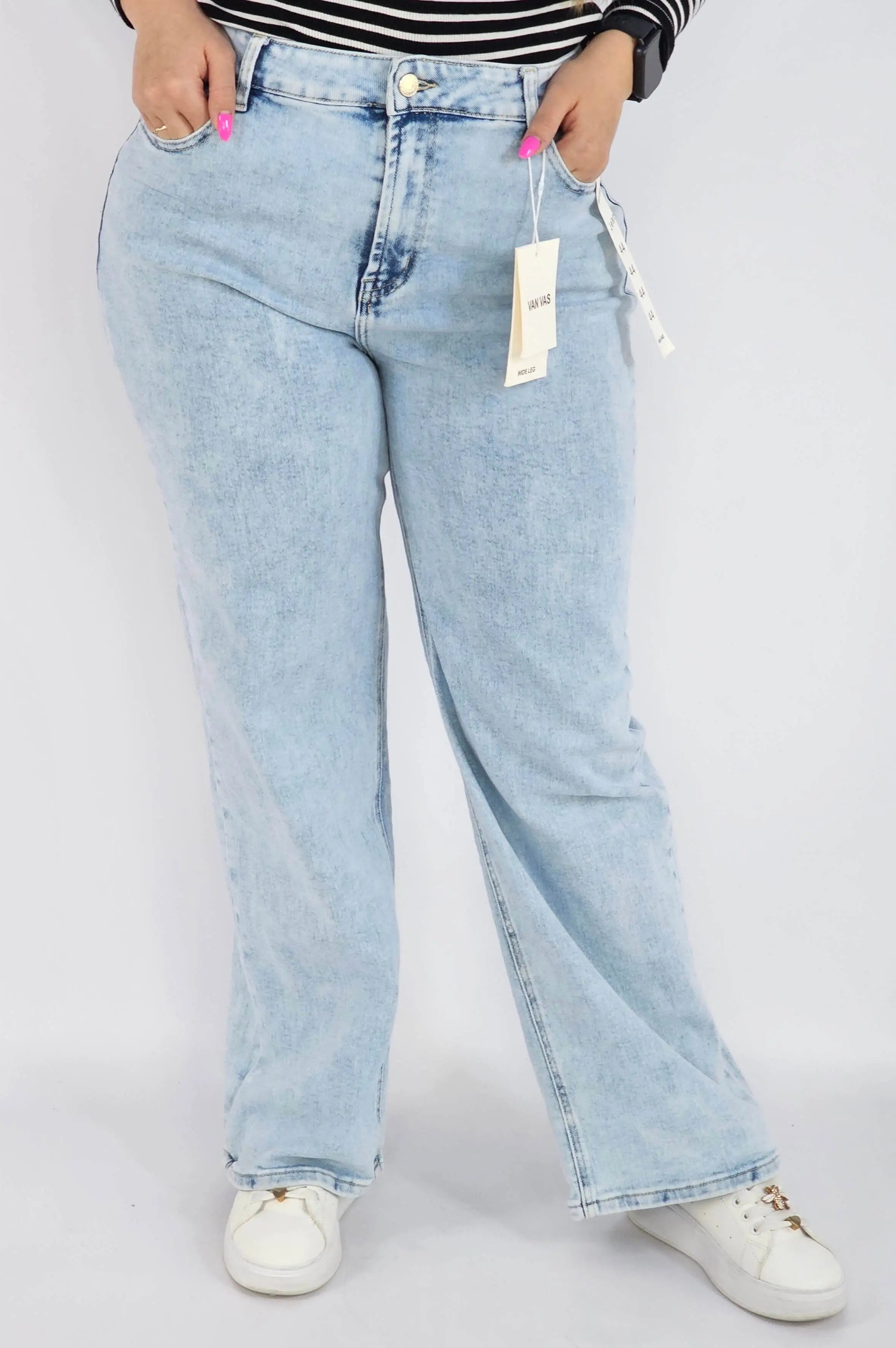 Spodnie Plus Size Jasne Jeansy Damskie – Klasyczne i Wygodne XXL Stylowa XL