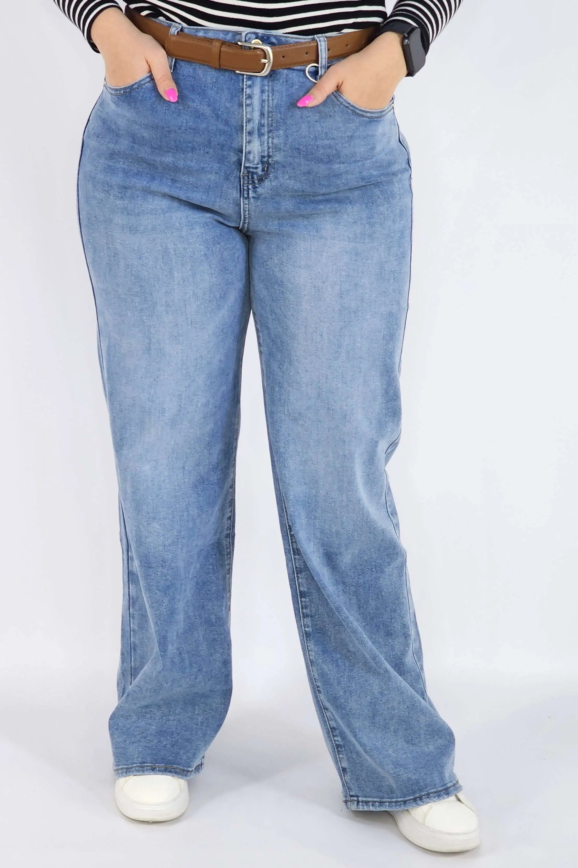 Spodnie Plus Size Niebieskie Jeansy Szeroka Nogawka – Stylowe i Wygodne XXL Stylowa XL