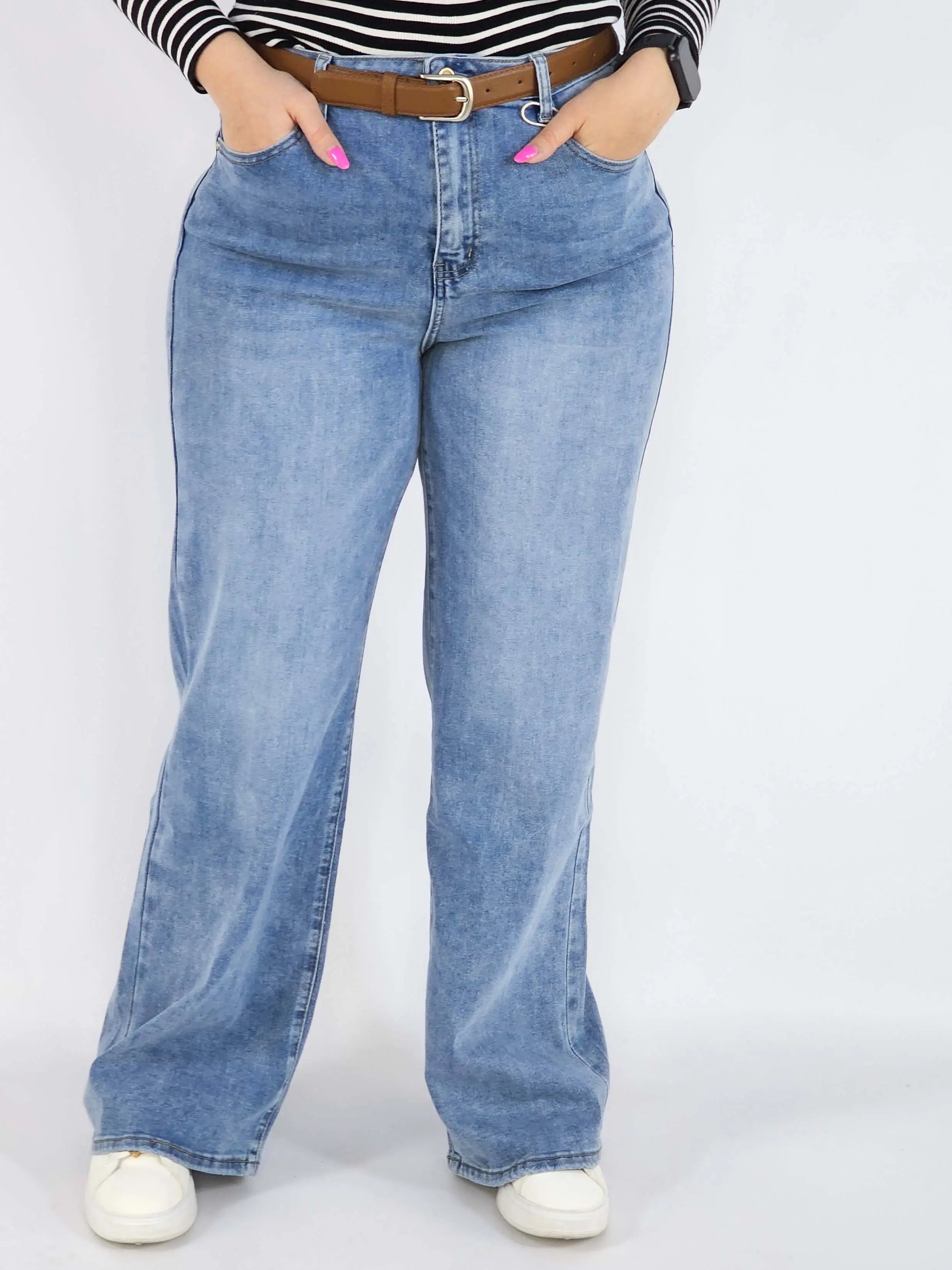 Spodnie Plus Size Niebieskie Jeansy Szeroka Nogawka – Stylowe i Wygodne XXL Stylowa XL