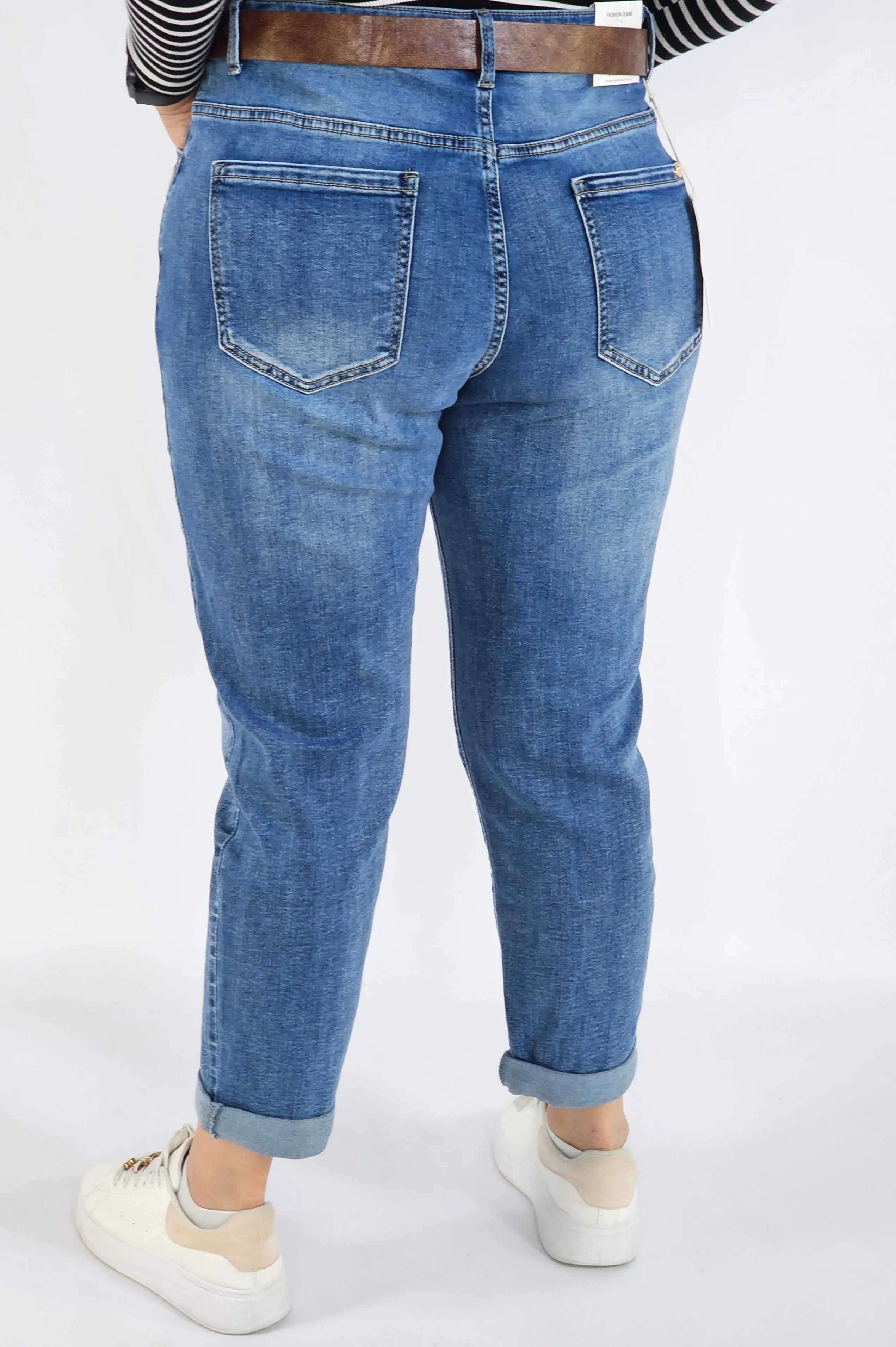 Spodnie Plus Size Niebieskie Jeansy z Paskiem – Klasyczne i Wygodne XXL Stylowa XL