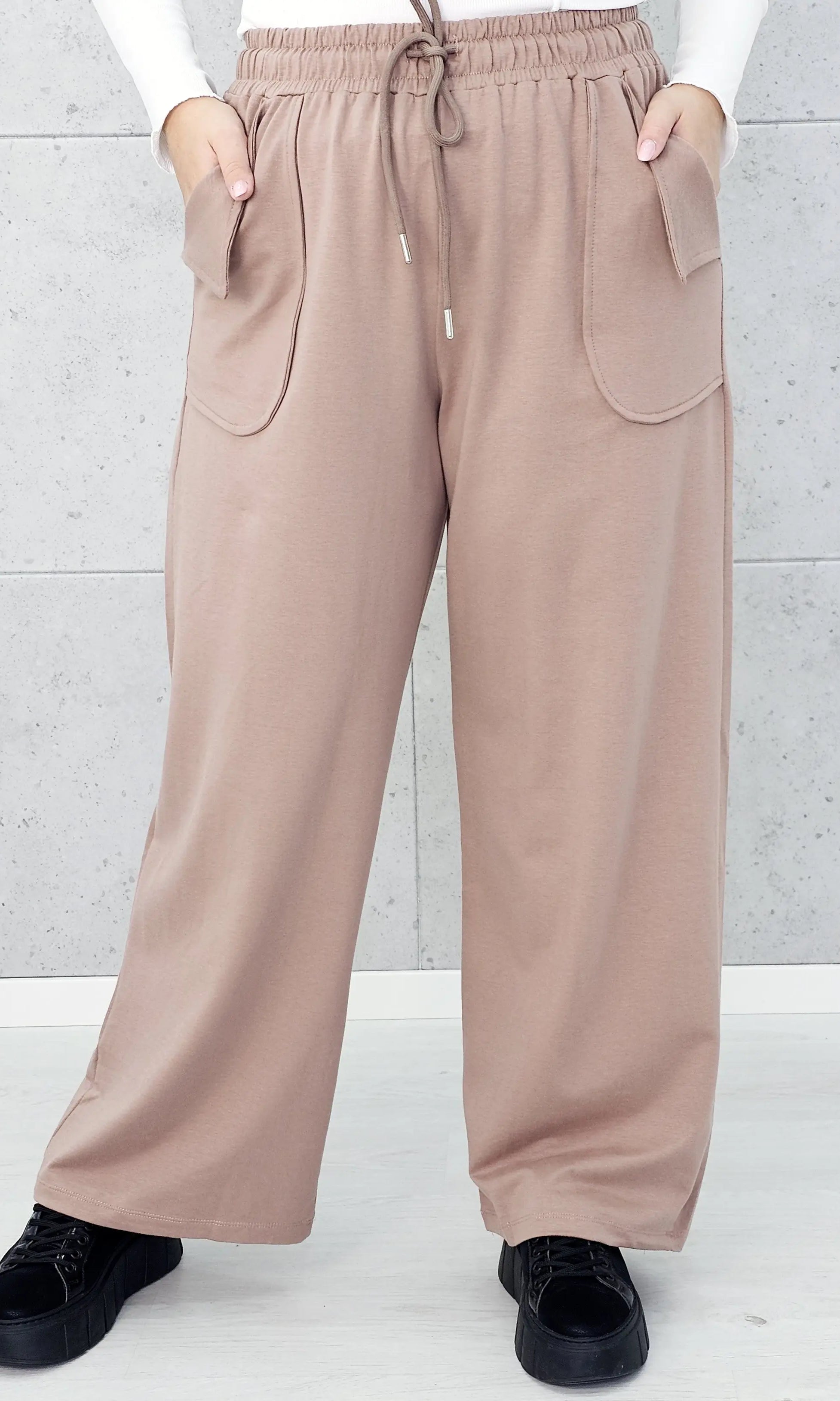 Spodnie Plus Size StylowaXL – Komfort, Styl i Swoboda dla Kobiet XXL Stylowa XL