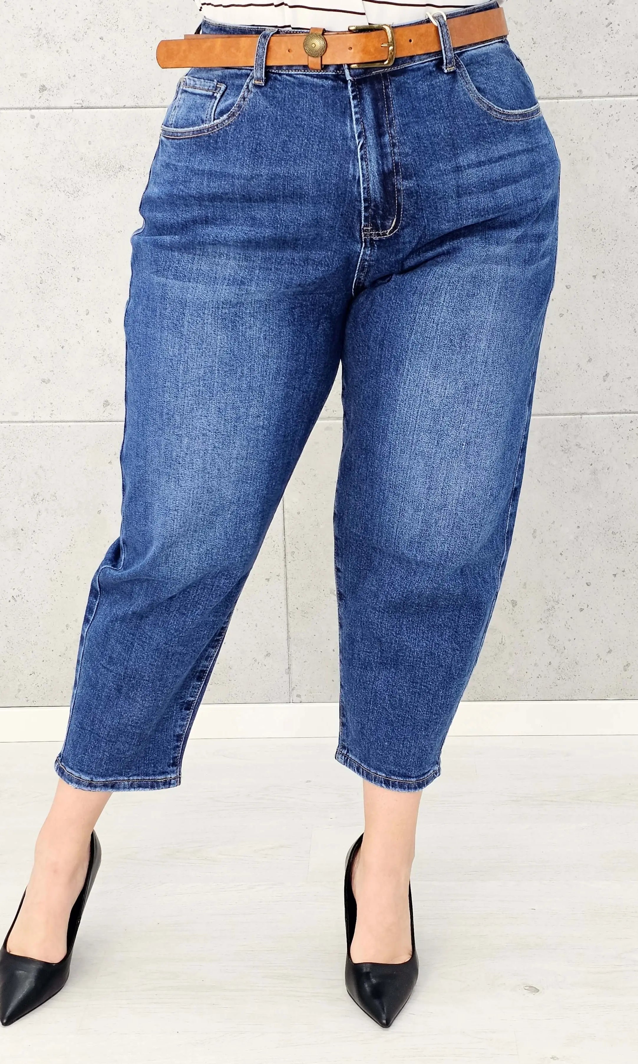 Spodnie jeansowe StylowaXL Mom Fit Classic – modne spodnie plus size Stylowa XL