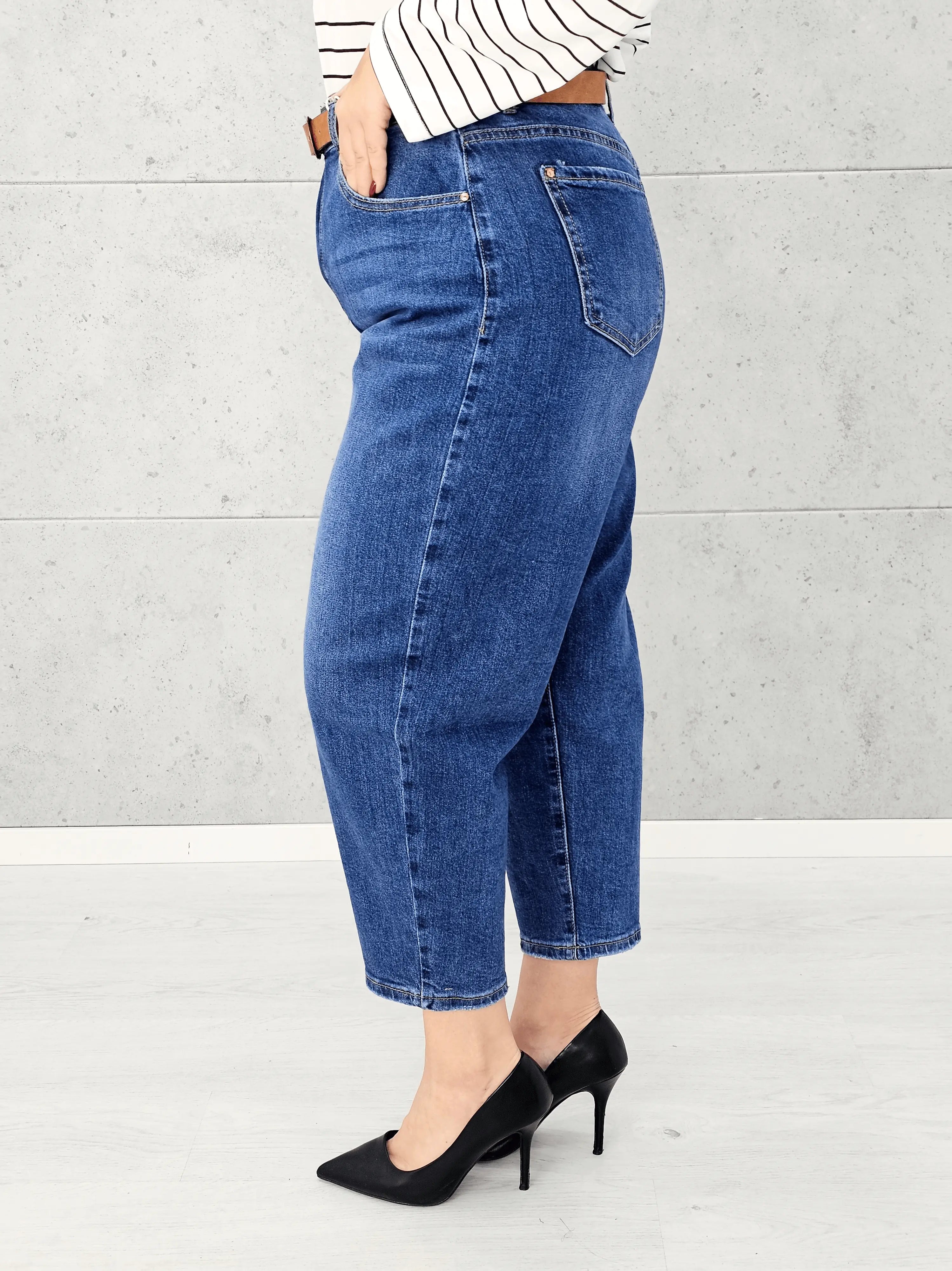 Spodnie jeansowe StylowaXL Mom Fit Classic – modne spodnie plus size Stylowa XL