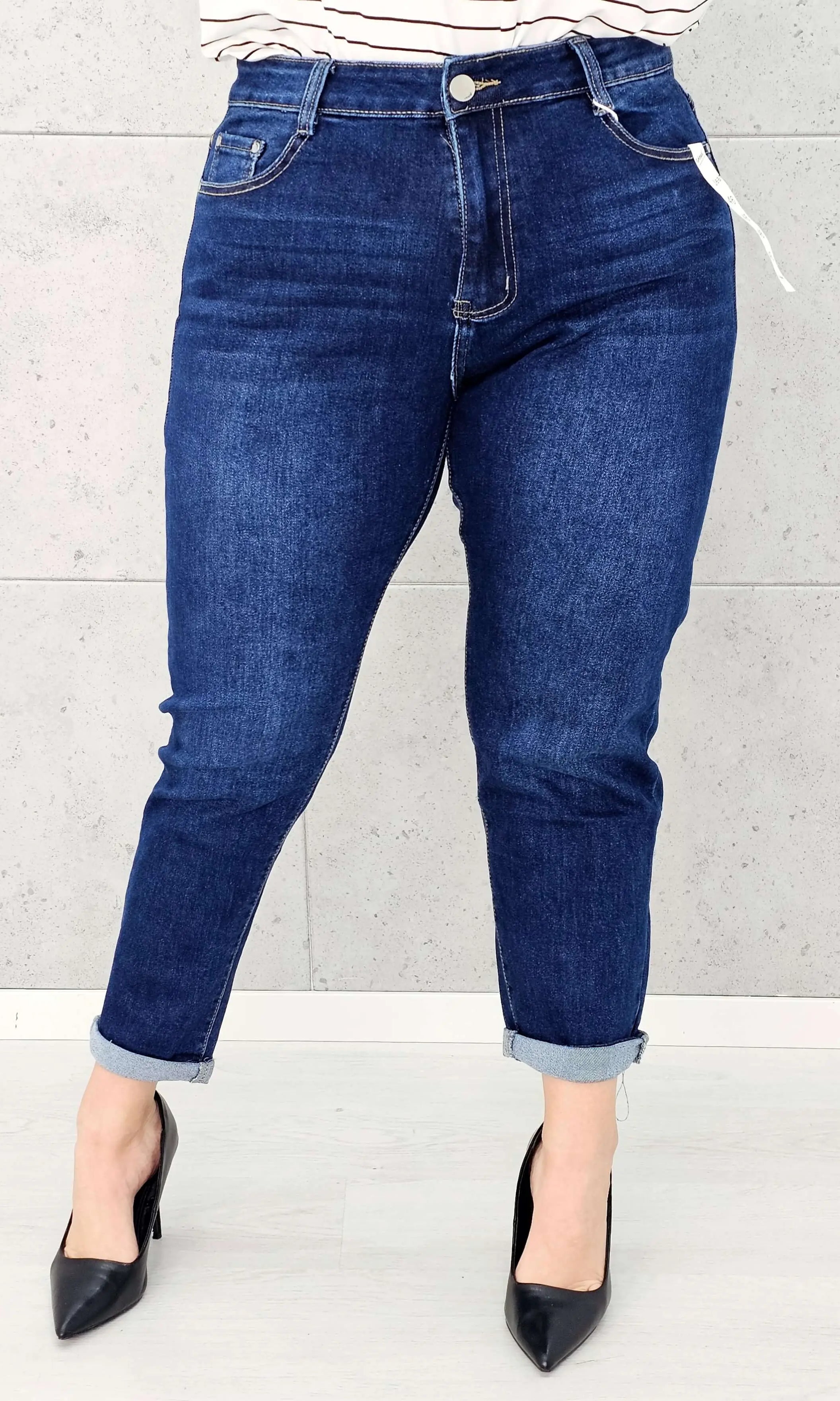Spodnie jeansowe StylowaXL Relax Fit – wygodne spodnie plus size z podwiniętą nogawką Stylowa XL