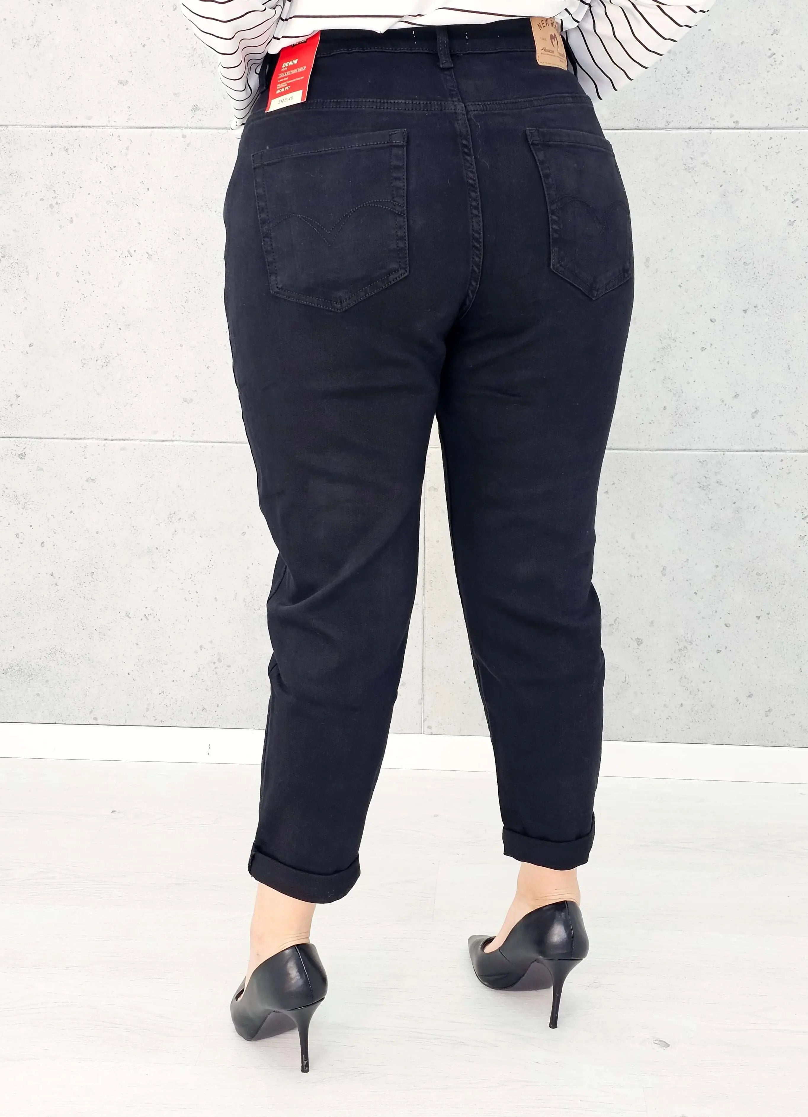 Spodnie jeansowe StylowaXL Straight Fit Black – klasyczne czarne spodnie plus size Stylowa XL