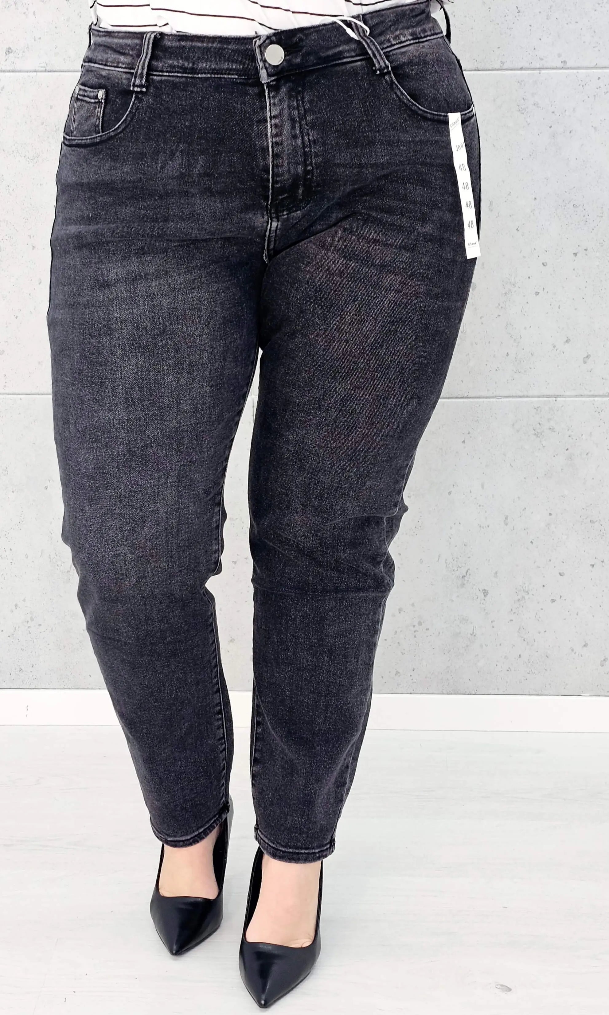 Spodnie jeansowe StylowaXL – klasyka i komfort w modzie plus size Stylowa XL