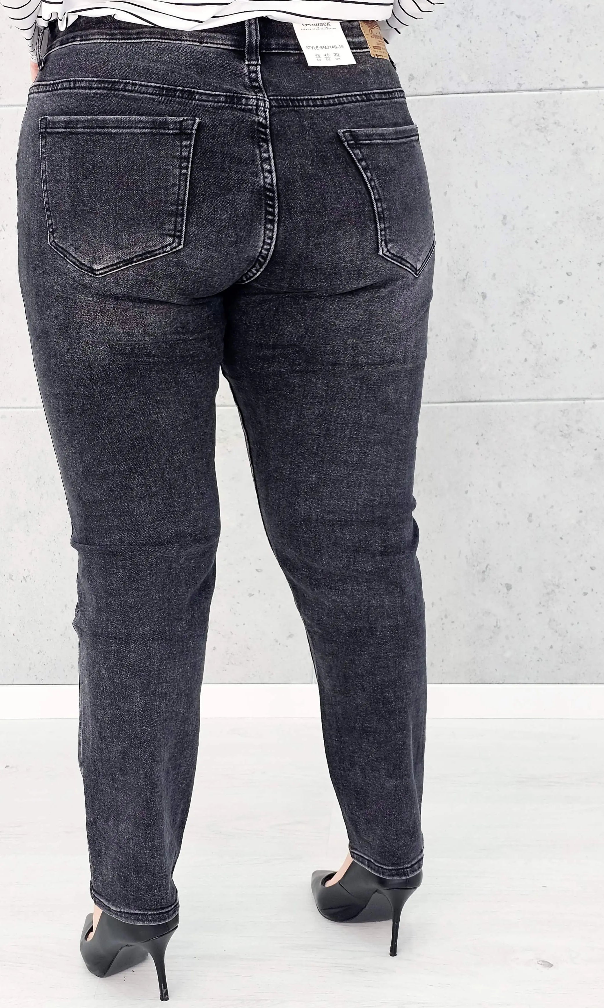 Spodnie jeansowe StylowaXL – klasyka i komfort w modzie plus size Stylowa XL