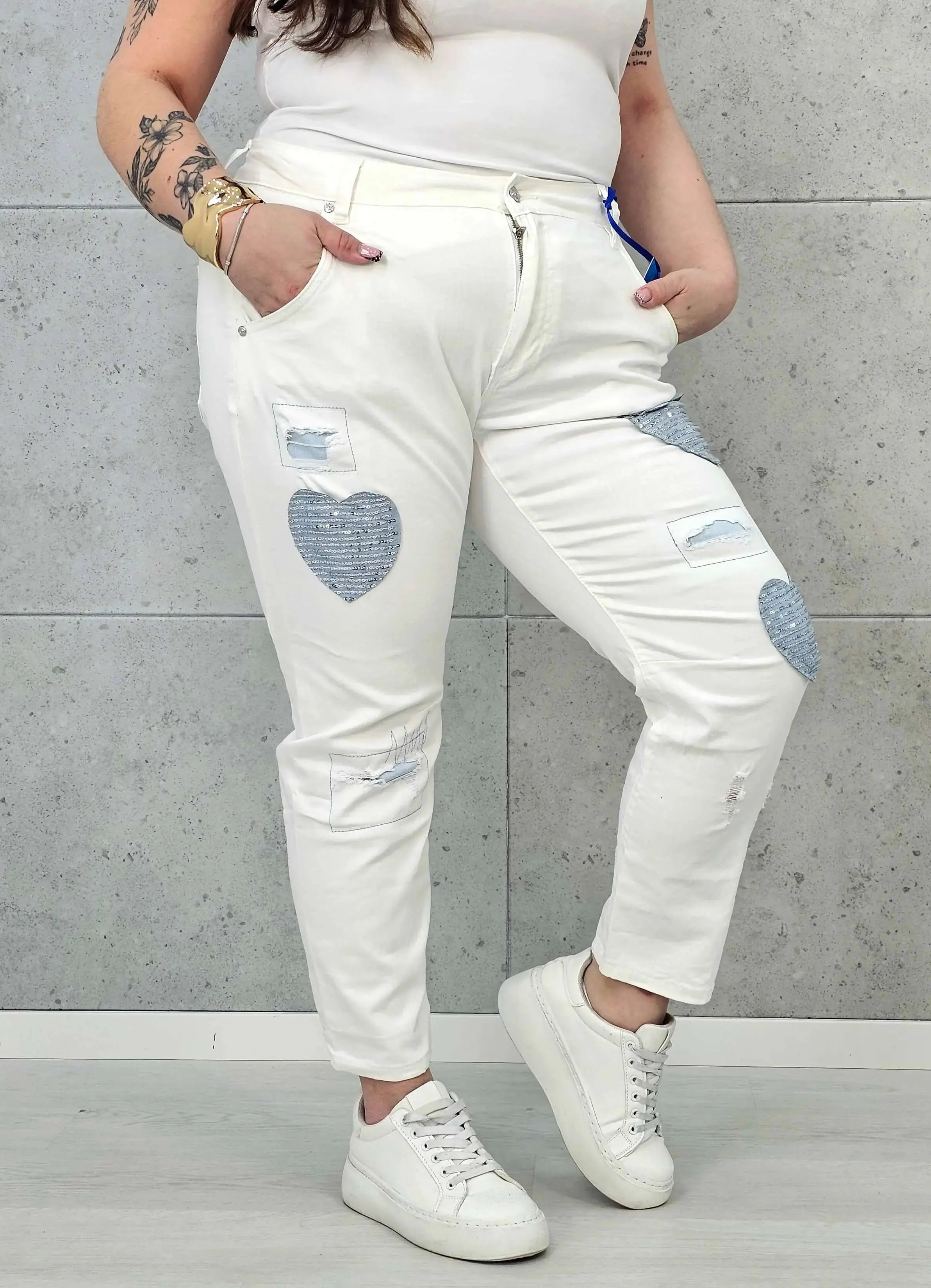 Spodnie jeansowe damskie plus size – modne, wygodne i stylowe Stylowa XL