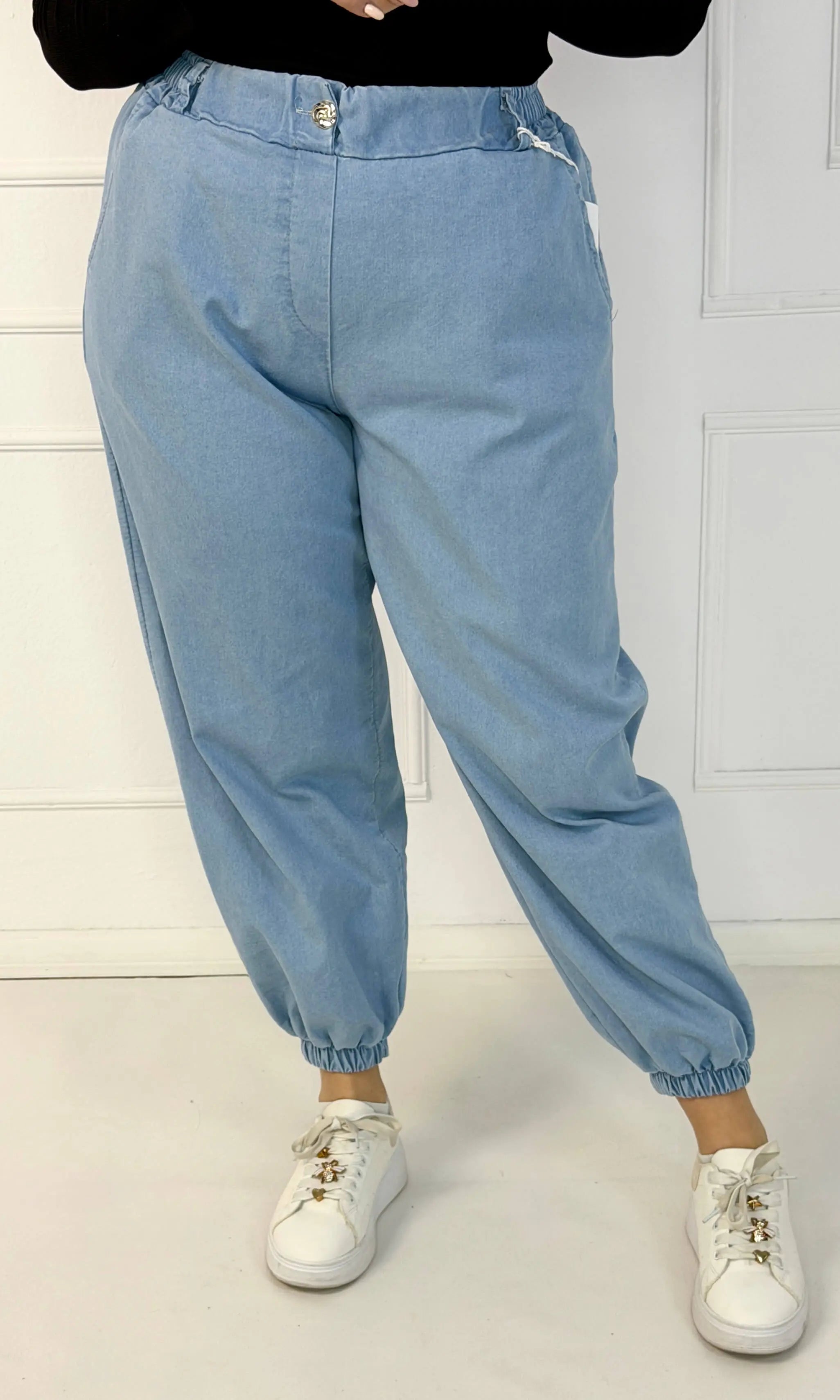 Spodnie jeansowe plus size joggery – wygoda, styl i nowoczesny luz Stylowa XL