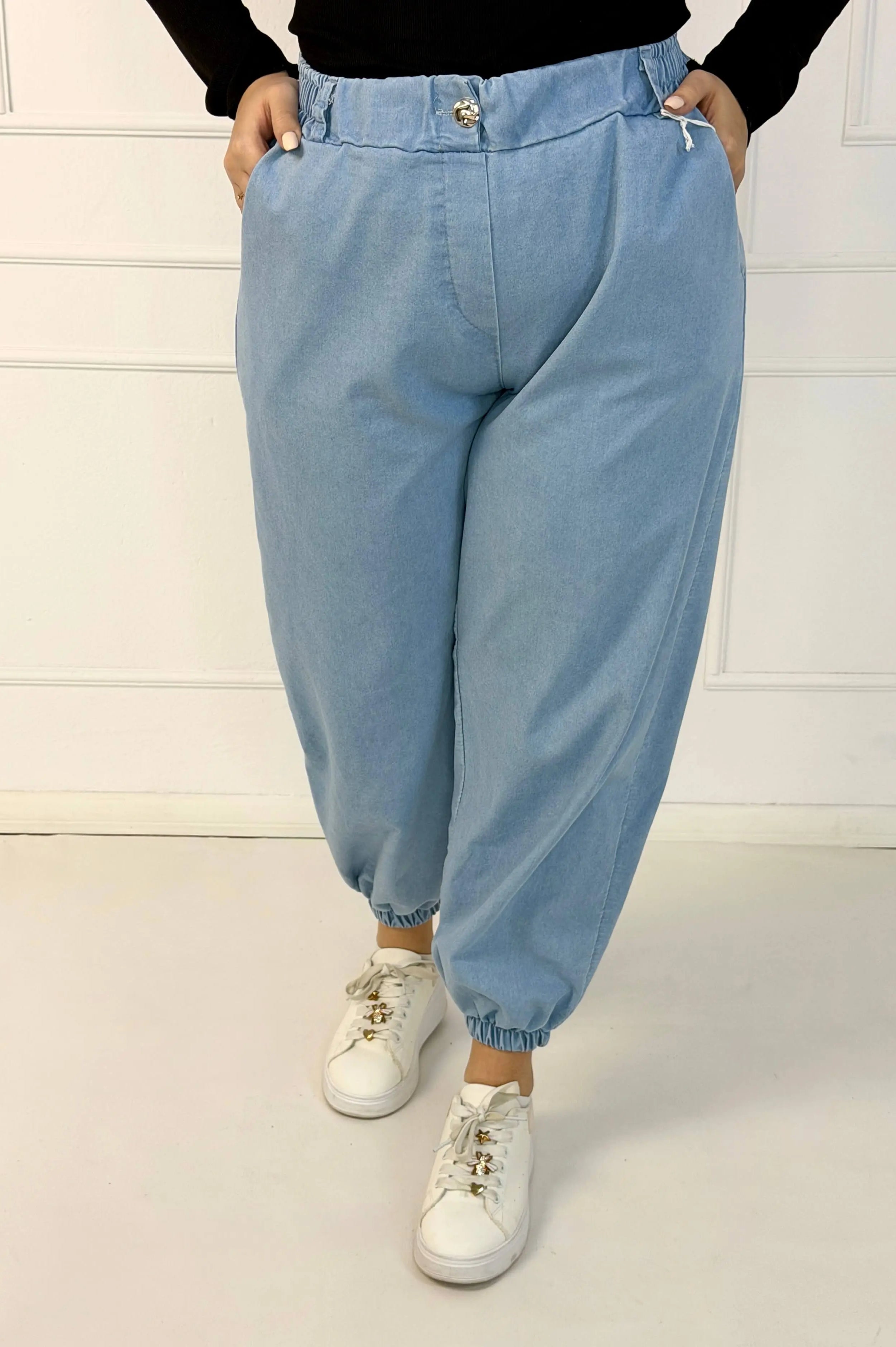 Spodnie jeansowe plus size joggery – wygoda, styl i nowoczesny luz Stylowa XL