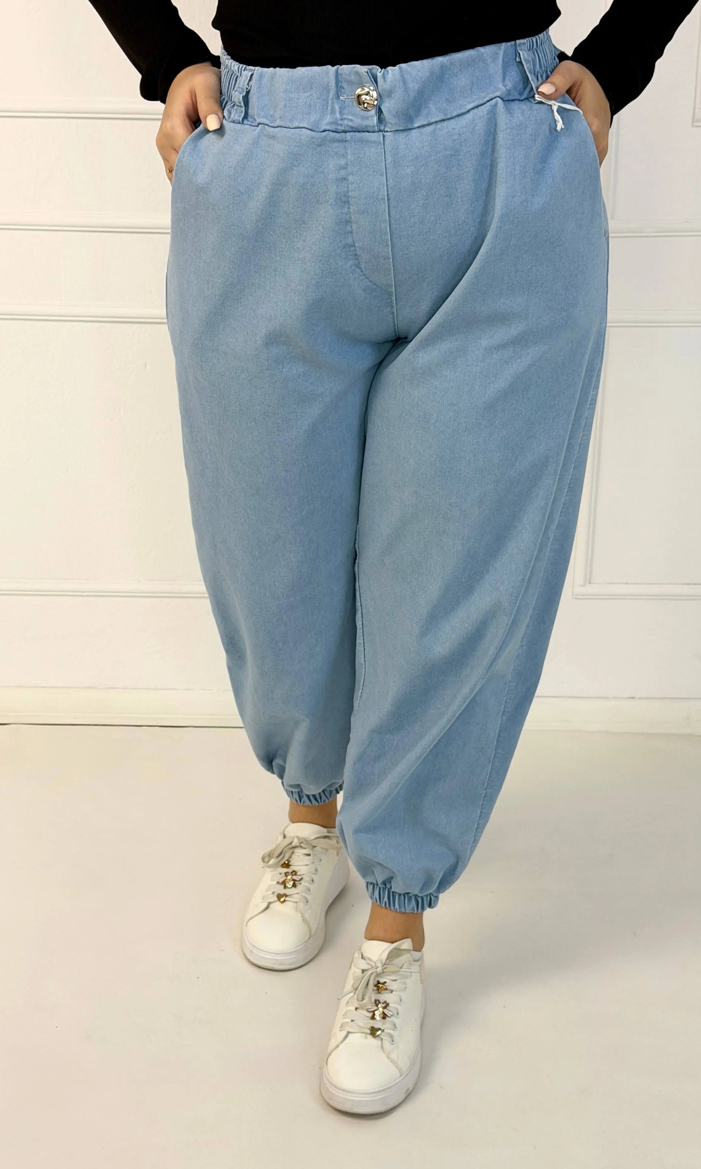 Spodnie jeansowe plus size joggery – wygoda, styl i nowoczesny luz Stylowa XL