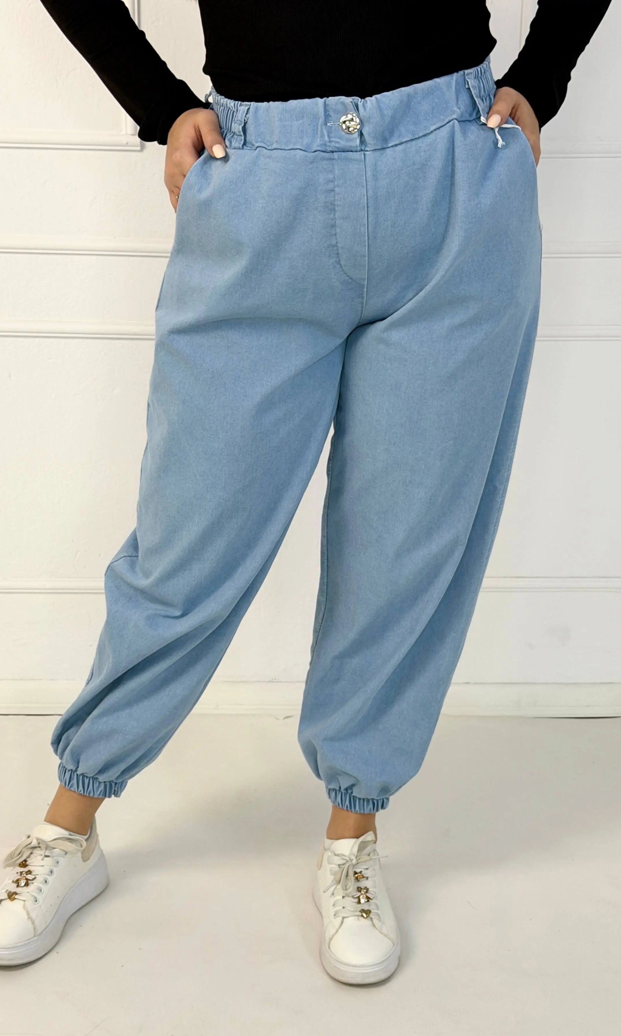 Spodnie jeansowe plus size joggery – wygoda, styl i nowoczesny luz Stylowa XL