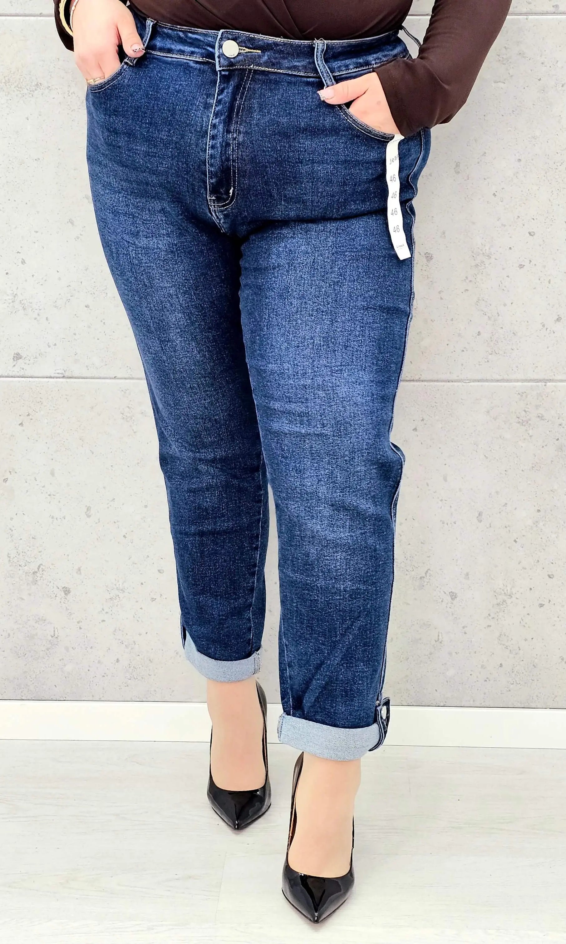 Spodnie jeansowe plus size z podwijaną nogawką Stylowa XL