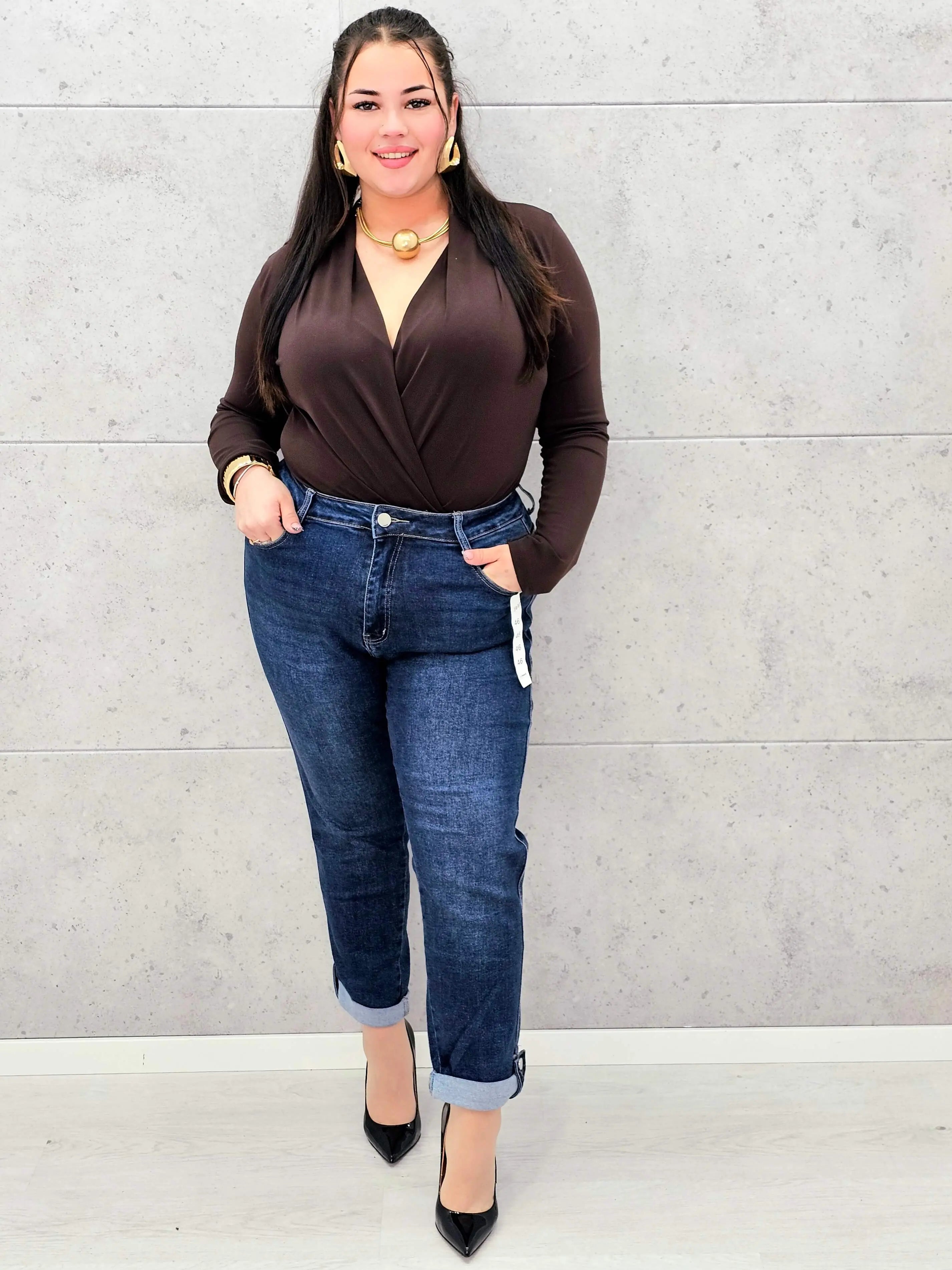 Spodnie jeansowe plus size z podwijaną nogawką Stylowa XL