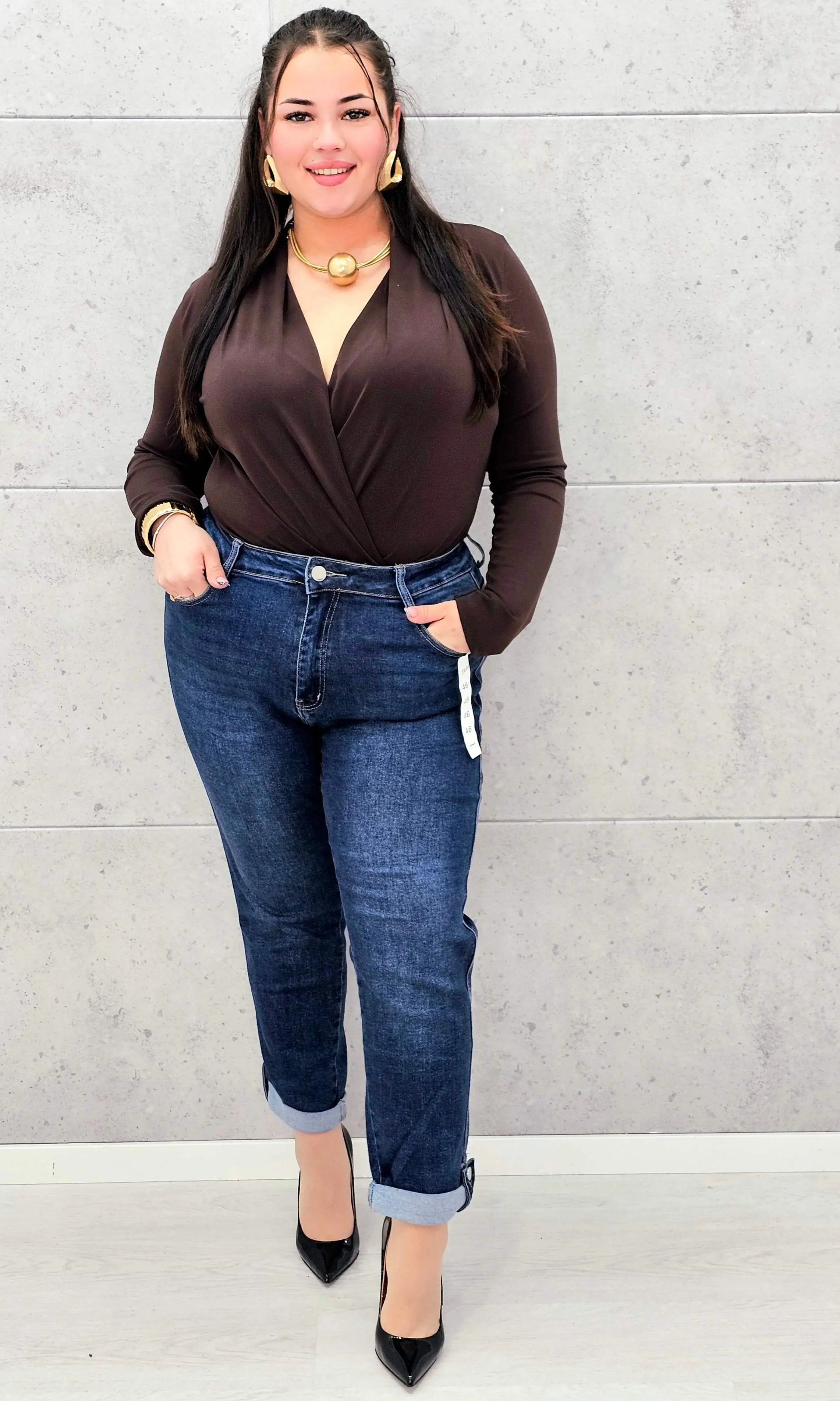 Spodnie jeansowe plus size z podwijaną nogawką Stylowa XL