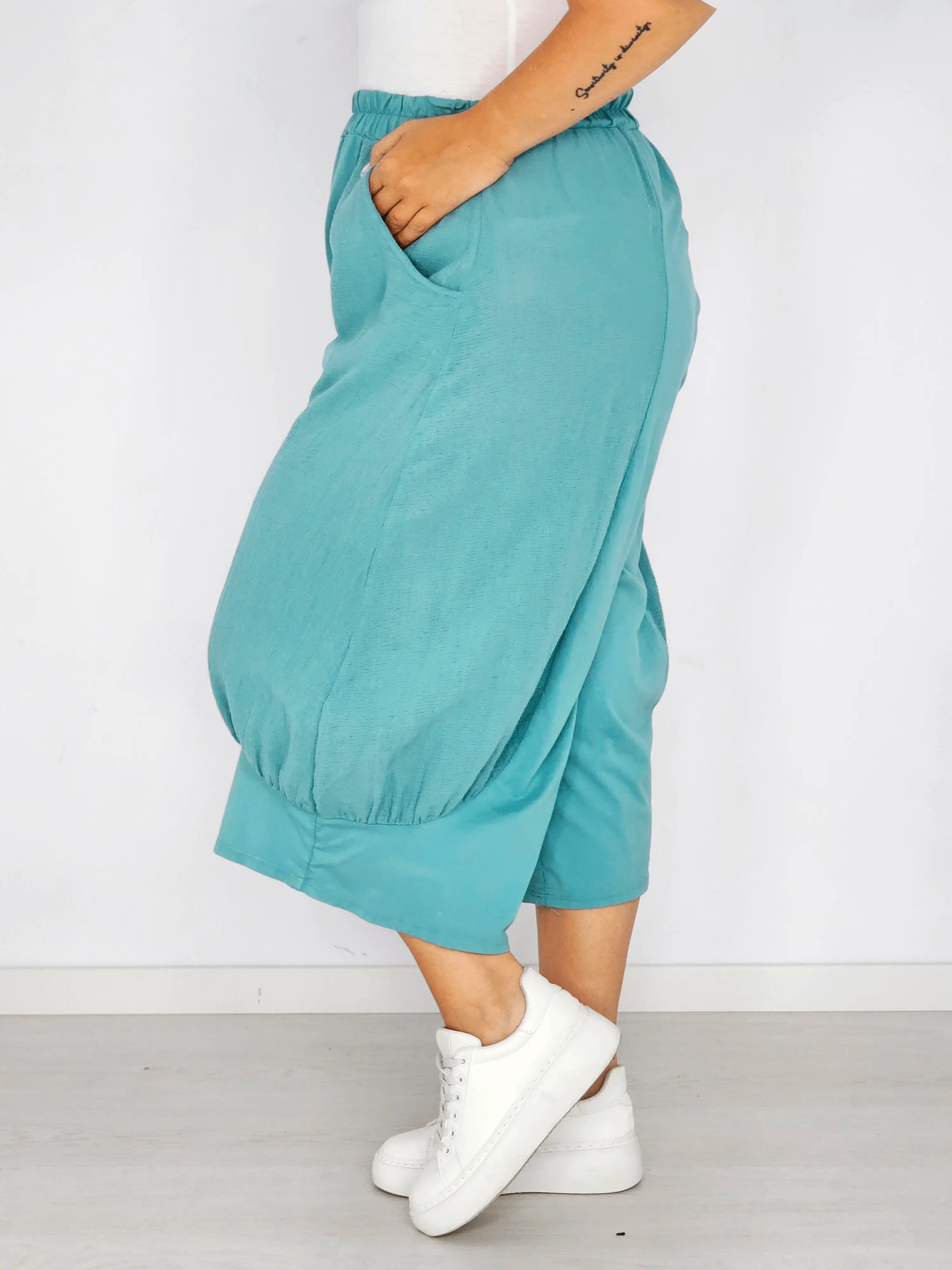 Spodnie kuloty z marszczeniem Stylowa XL