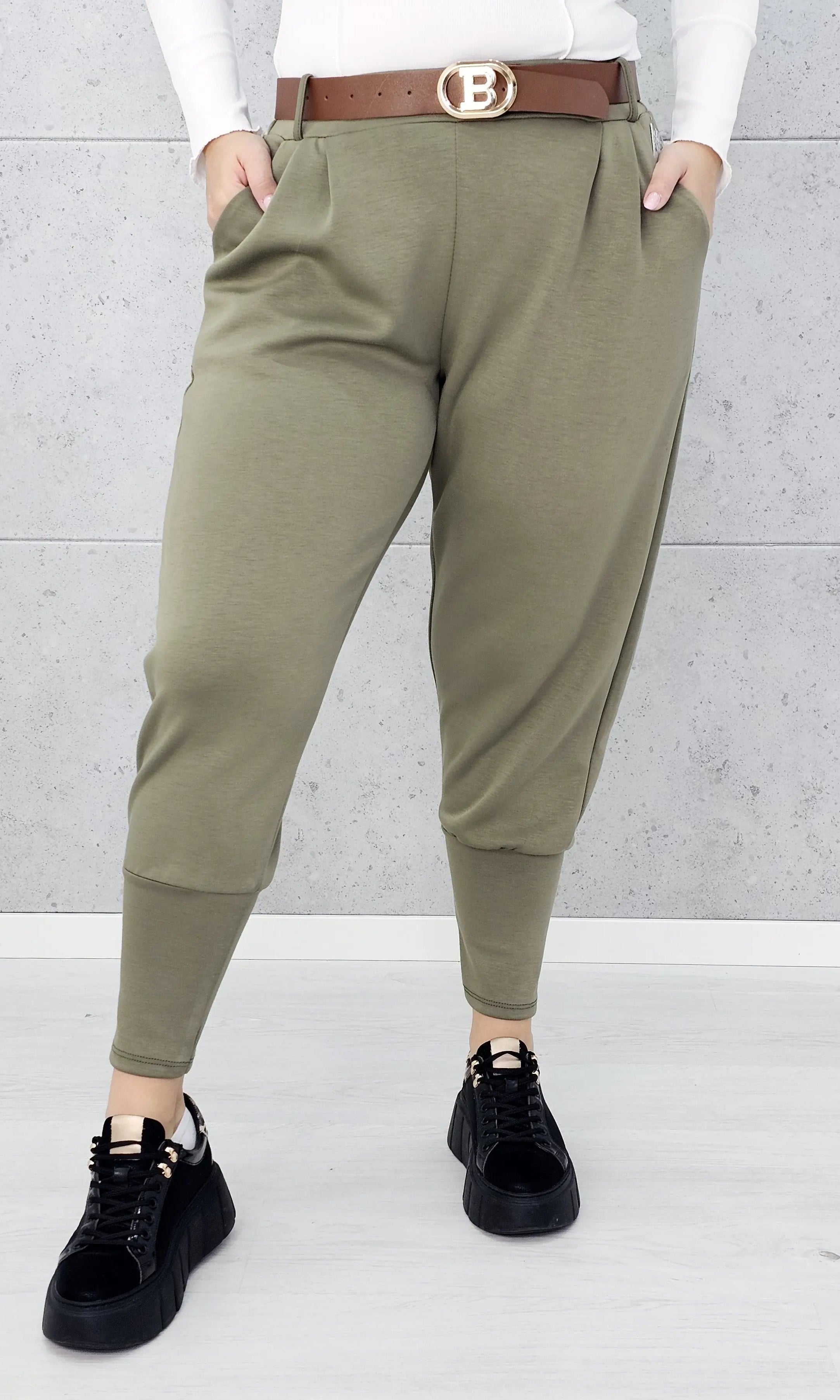 Spodnie masełkowe ze ściągaczem Stylowa XL