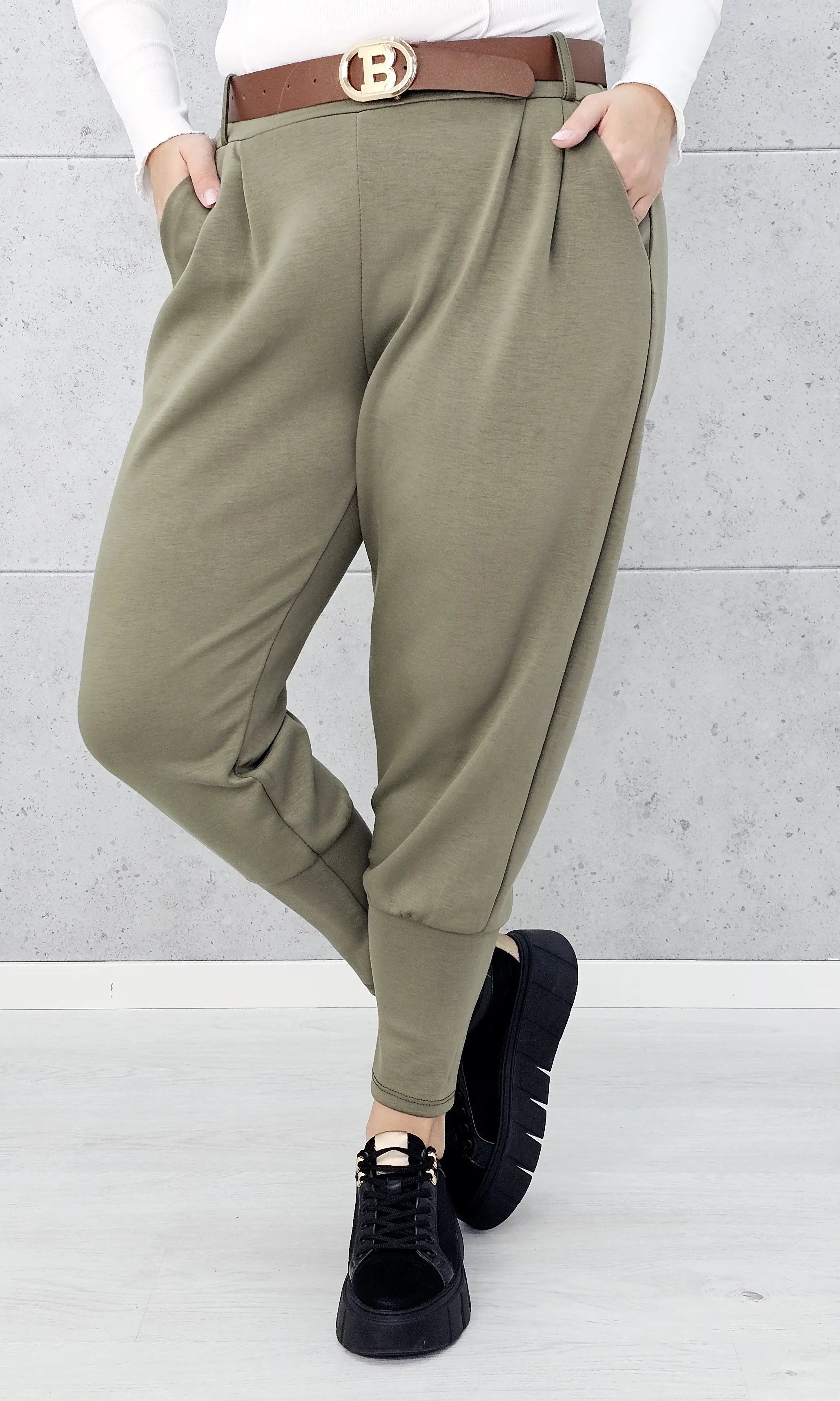 Spodnie masełkowe ze ściągaczem Stylowa XL