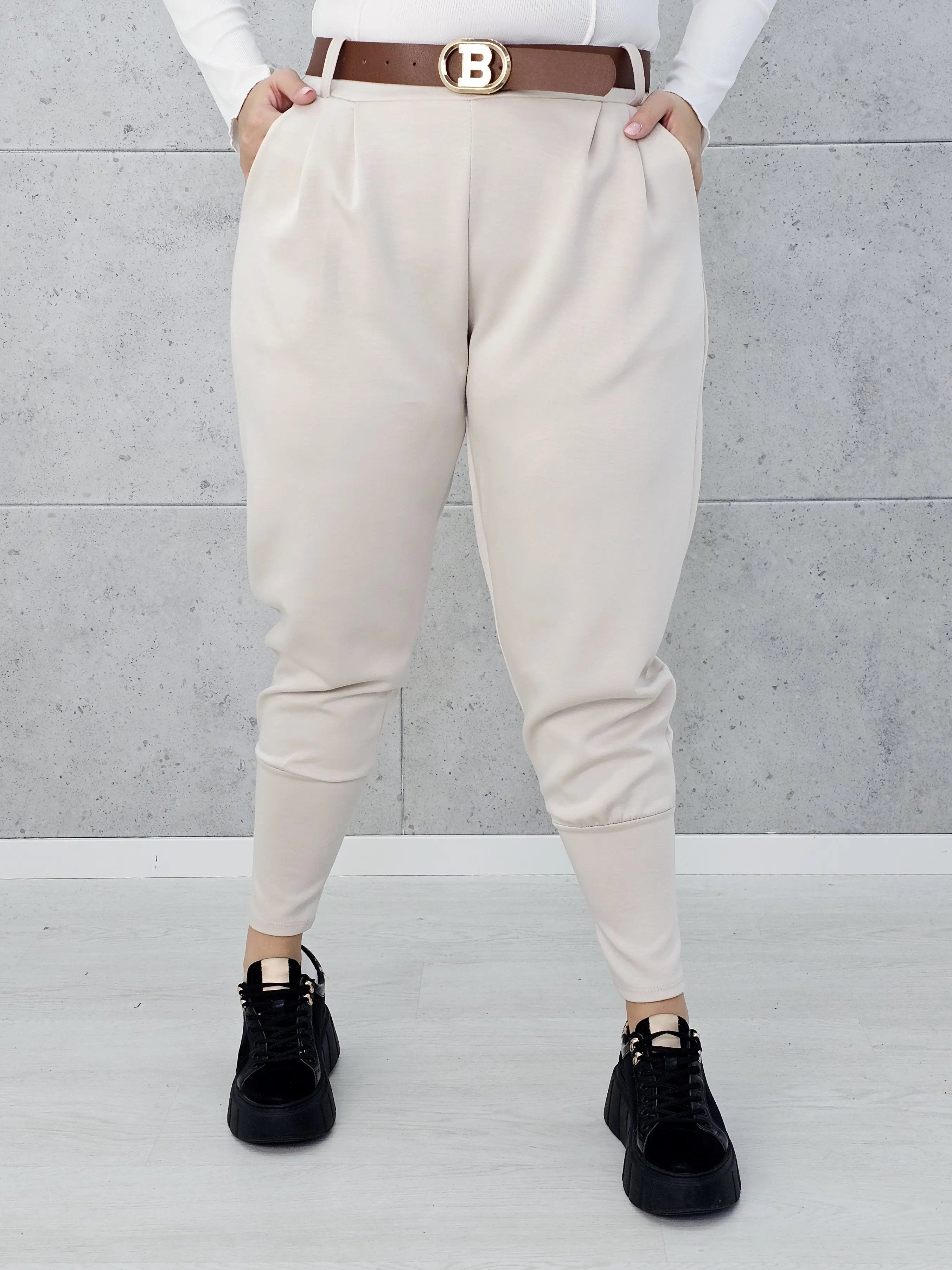 Spodnie masełkowe ze ściągaczem Stylowa XL